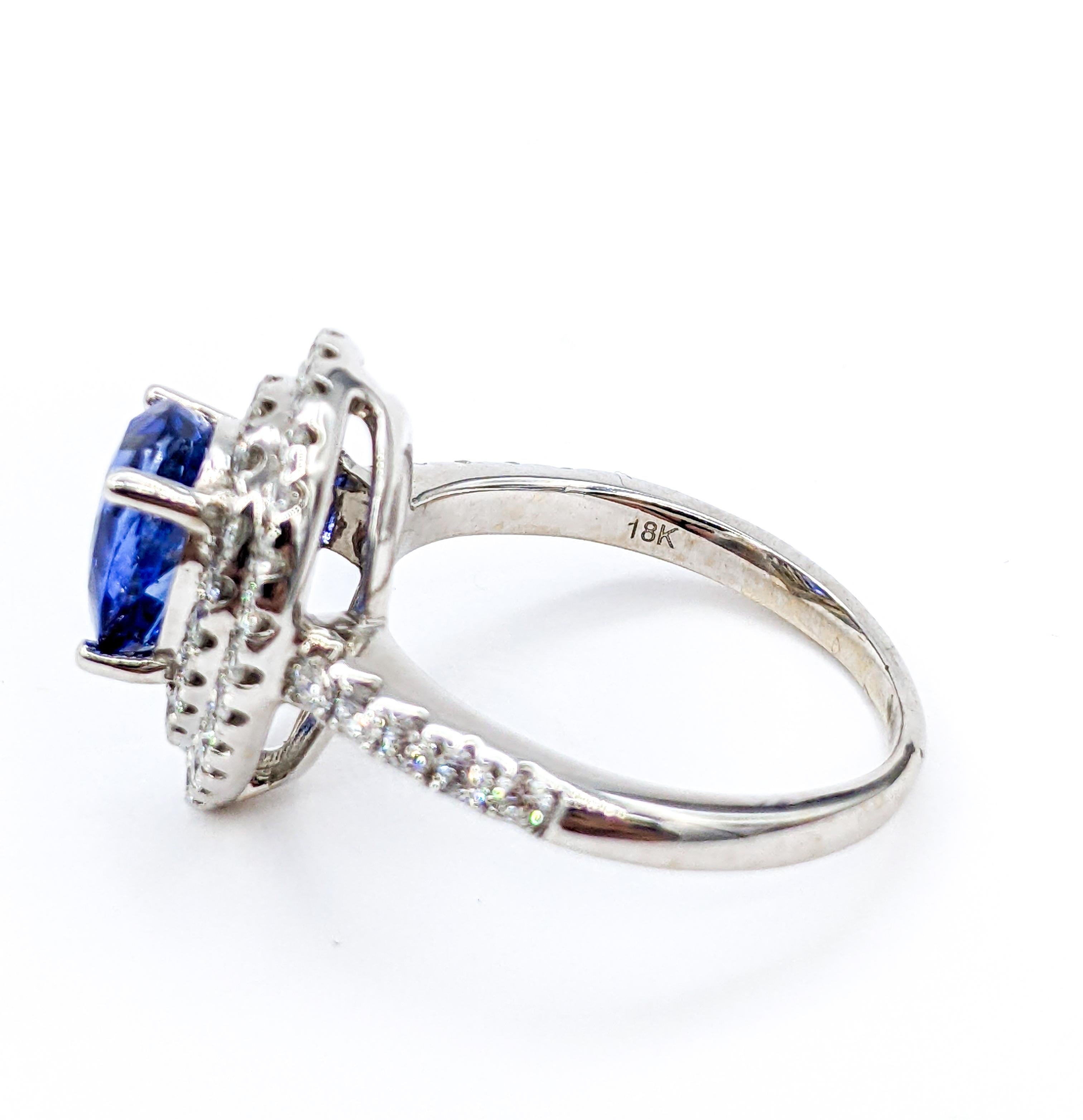 Stunning 2.00ct Sapphire & Diamond Cocktail Ring - 18K White Gold For Sale 1