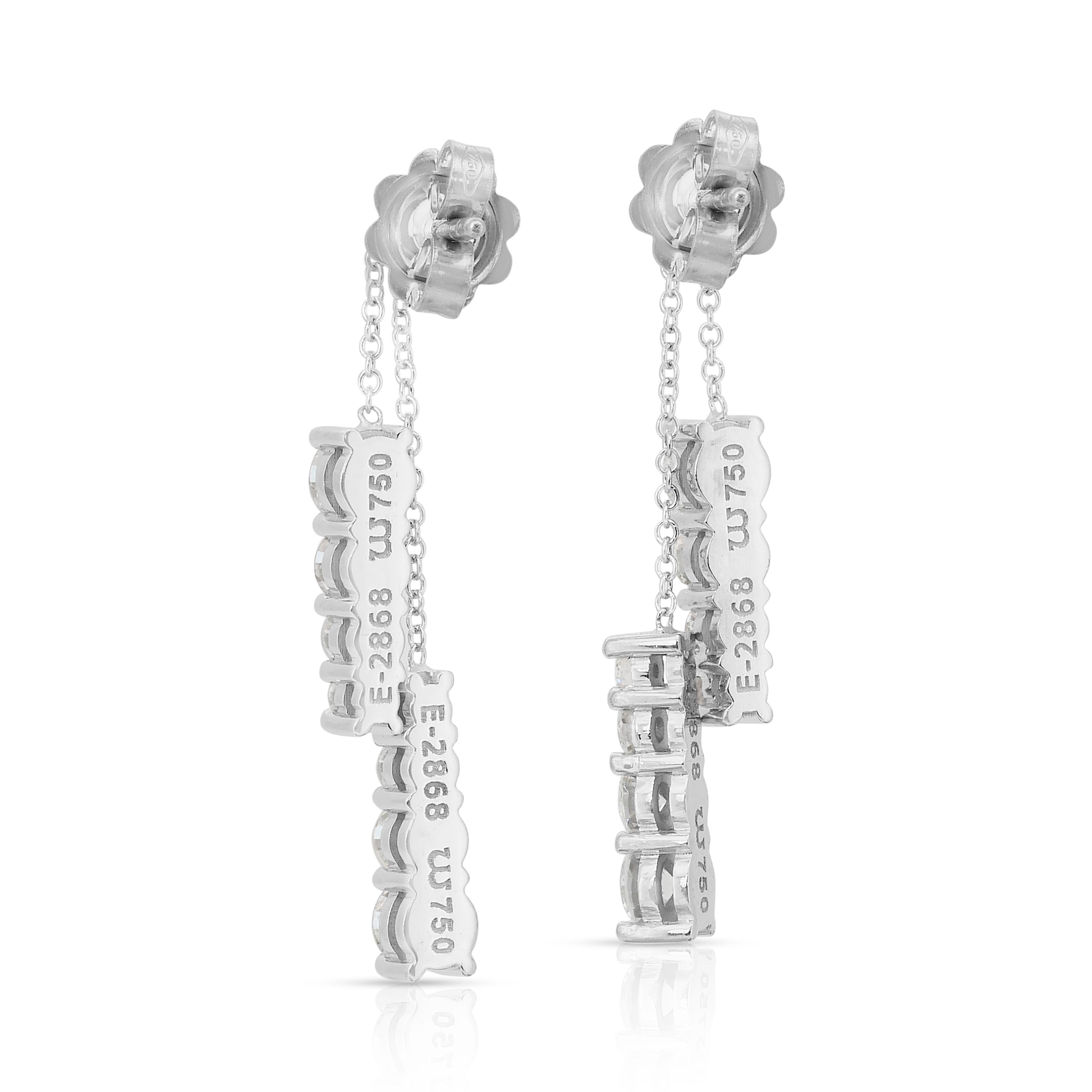 Stunning 2.01ct Diamonds Drop Earrings in 18k White Gold - IGI Certified For Sale 2
