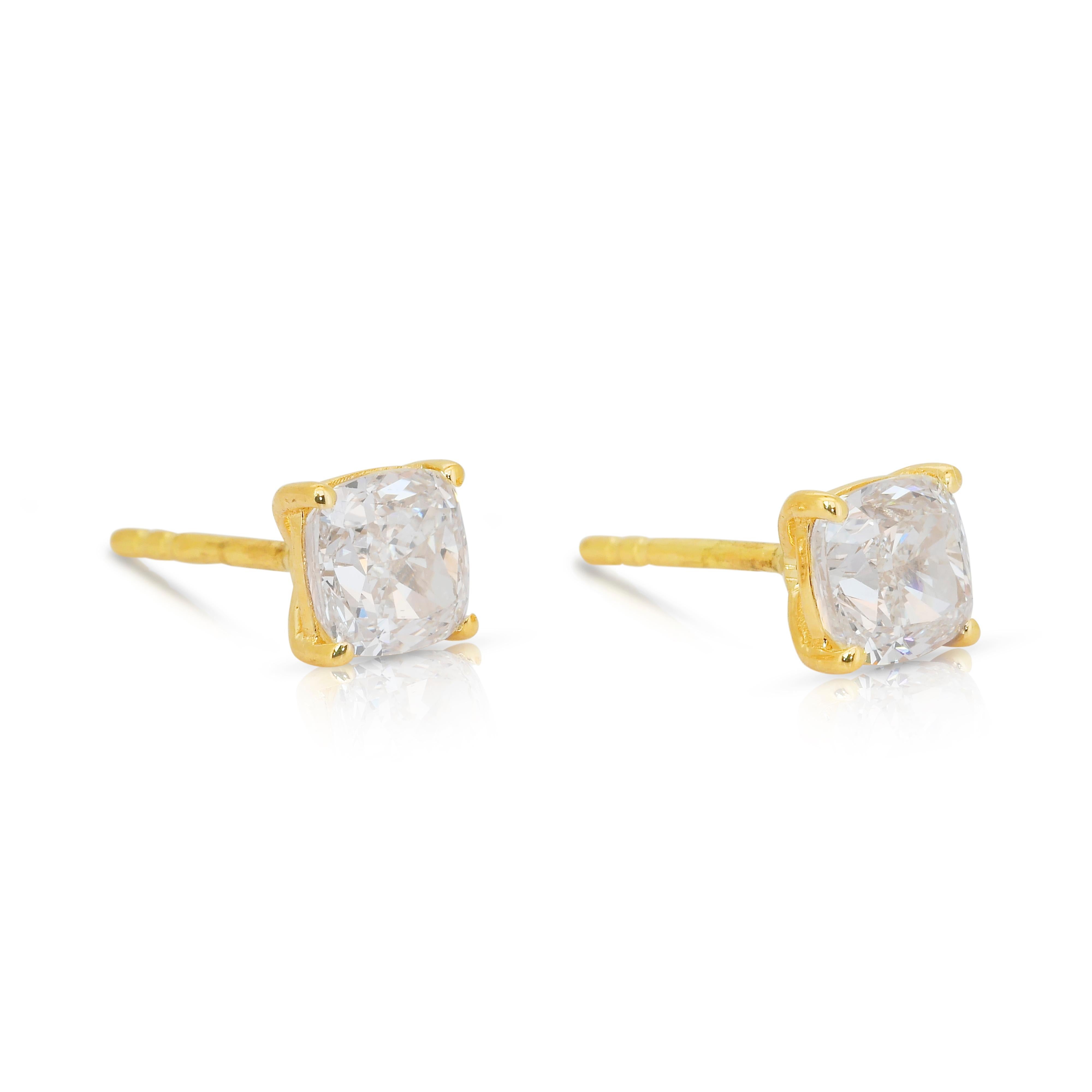 Boucles d'oreilles en or jaune 18k avec 2.02ct de diamants - IGI Certified Neuf - En vente à רמת גן, IL