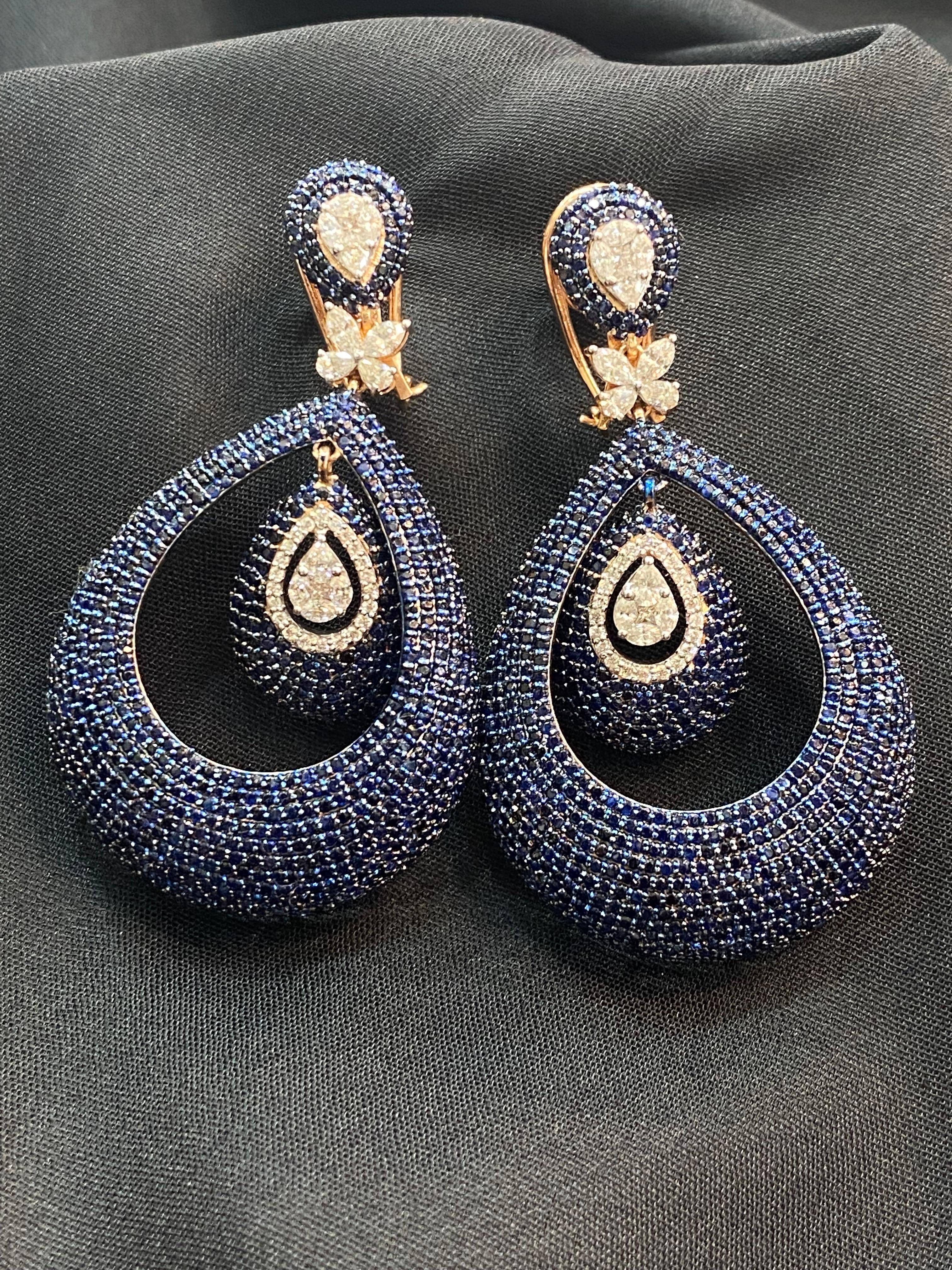 Stunning 20.30Cts Natural Blue Sapphire Marquise Pear Diamonds Earrings 14K Gold In New Condition For Sale In Massafra, IT