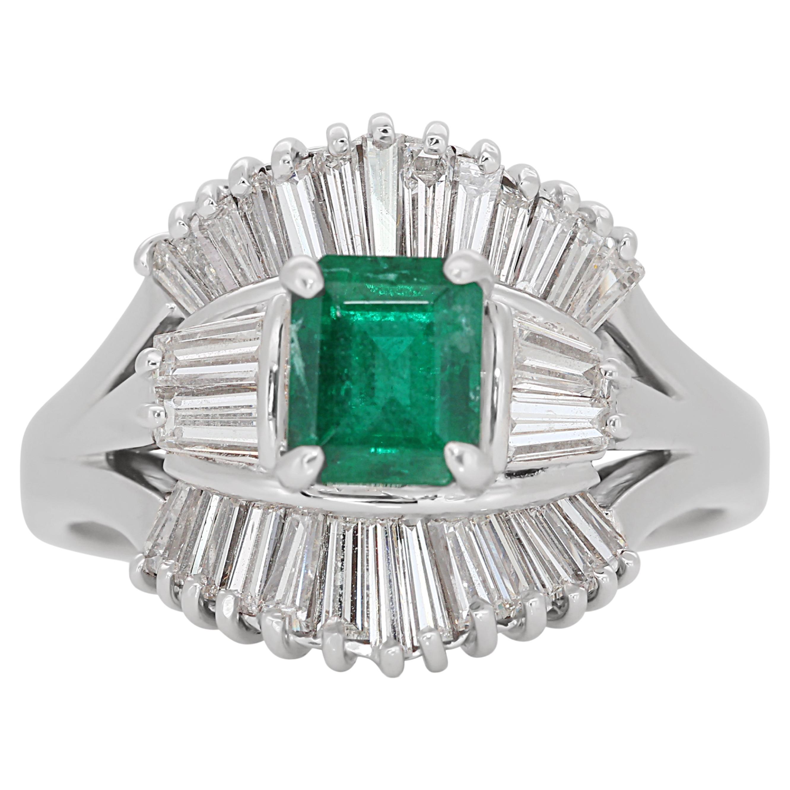 Stunning 2.08ct Emerald and Diamonds Halo Ring in 18k White Gold - IGI Certified