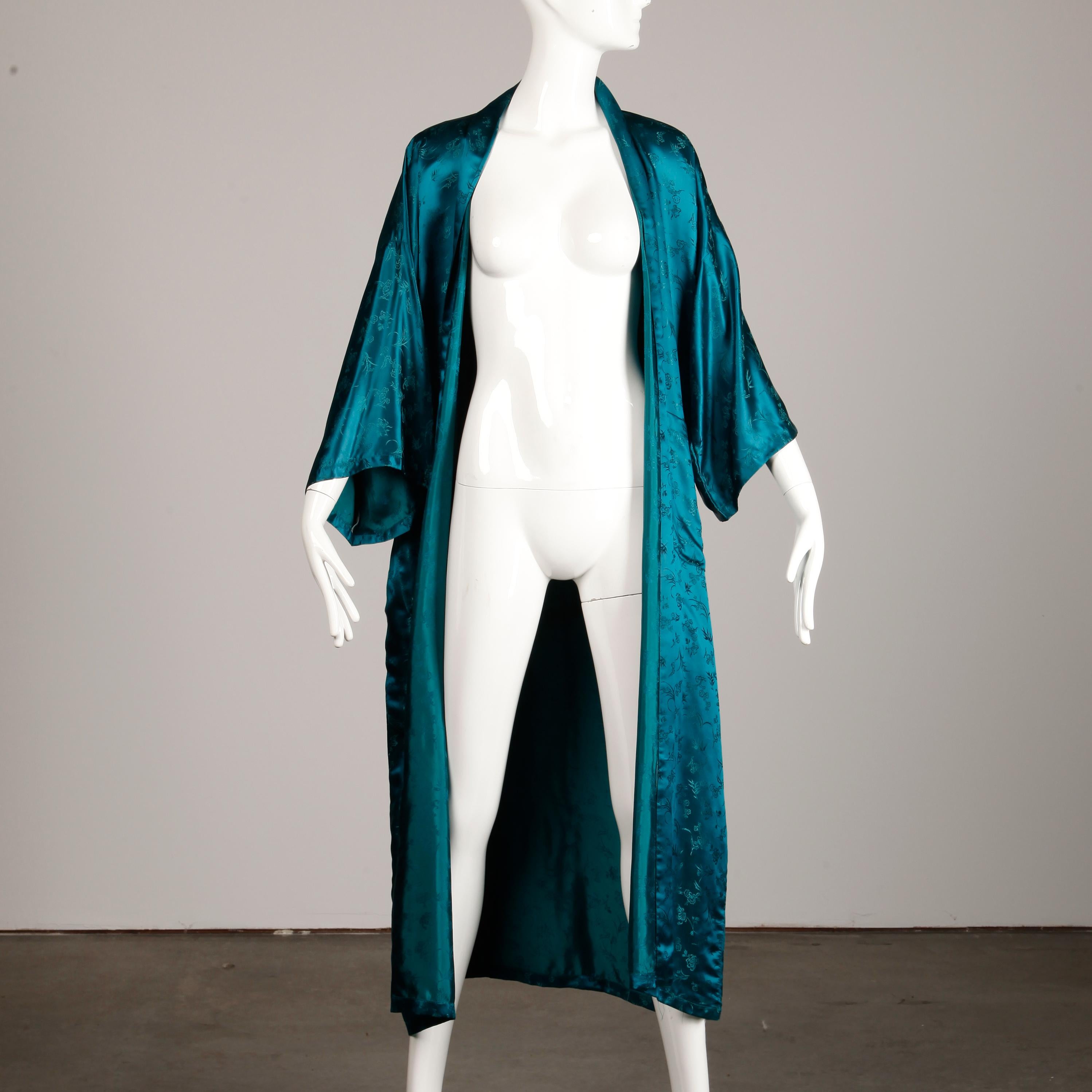 Stunning 20th C. Chinese Blue-Green Silk Satin Robe with Sash In Excellent Condition In Sparks, NV