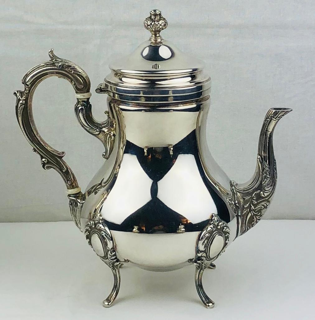 20th Century Five-Piece Silver Plate Tea and Coffee Service For Sale 4