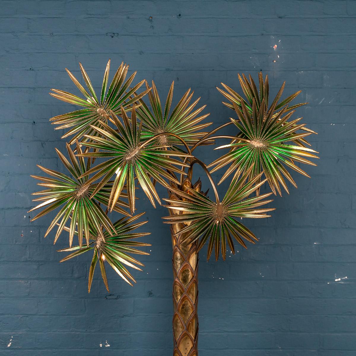 Large and very rare Maison Jansen palm tree floor lamp, 1960s-1970s, with six light points. Of fantastic proportions, superb quality with stained green palms, a wonderful piece of interior design from the latter part of the last century giving a