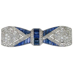 Stunning 20th Century Art Deco Style Sapphire and Diamond Set 18K Gold Brooch