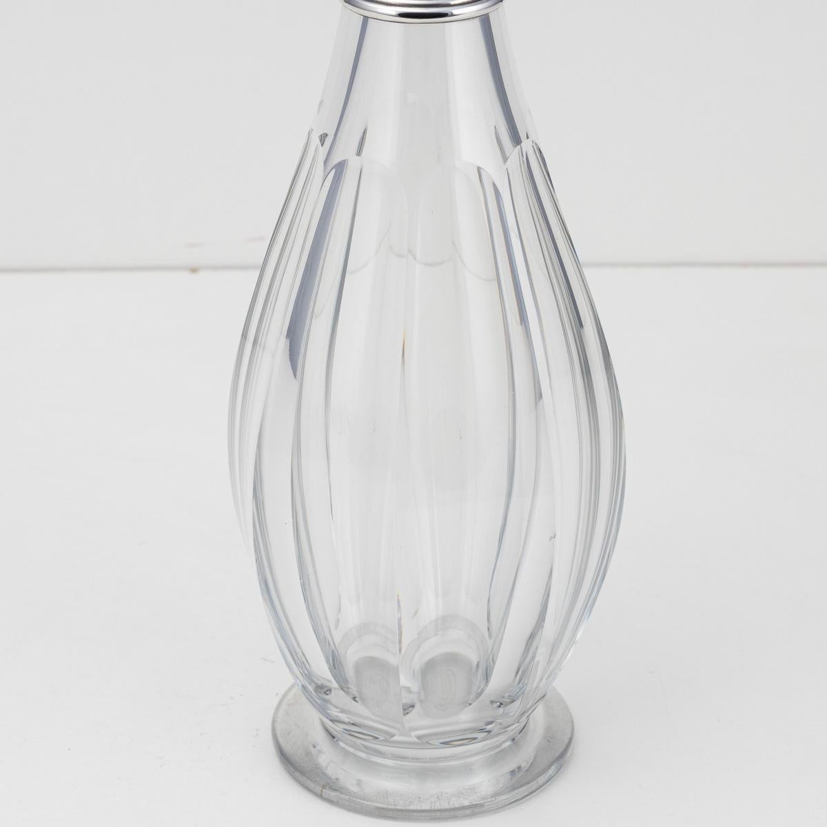 Superbe carafe Art Déco français du 20e siècle en argent massif et cristal de Baccarat c.1920 en vente 1