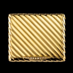20th Century Van Cleef & Arpels 18-Karat Gold and Diamond Compact, circa 1960