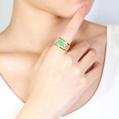 Stunning 2.24ct Jade Dome Ring in 18K Yellow Gold with Diamonds