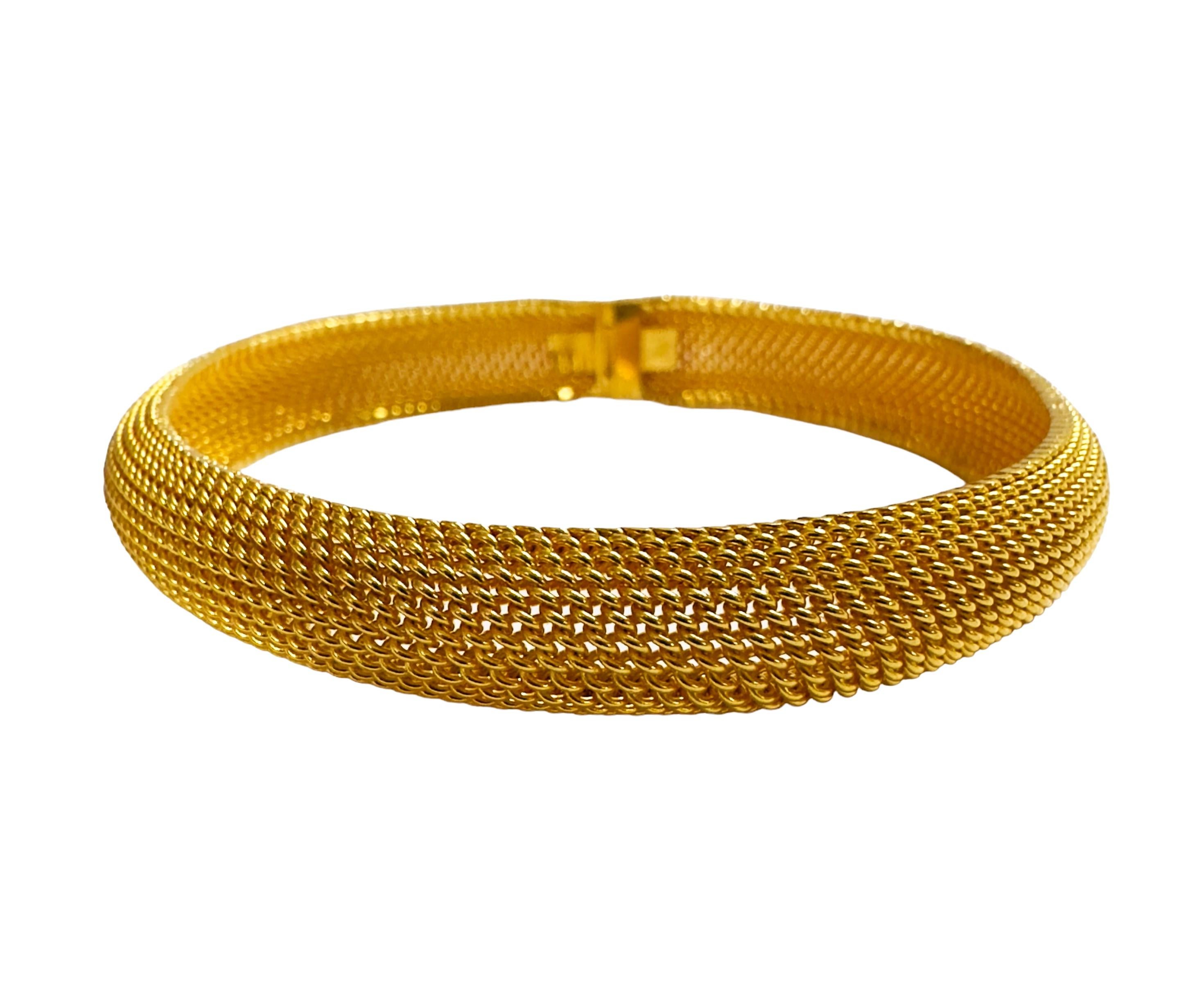 Stunning 22K Yellow Gold Woven Caviar Bracelet 30.59 Grams For Sale 5
