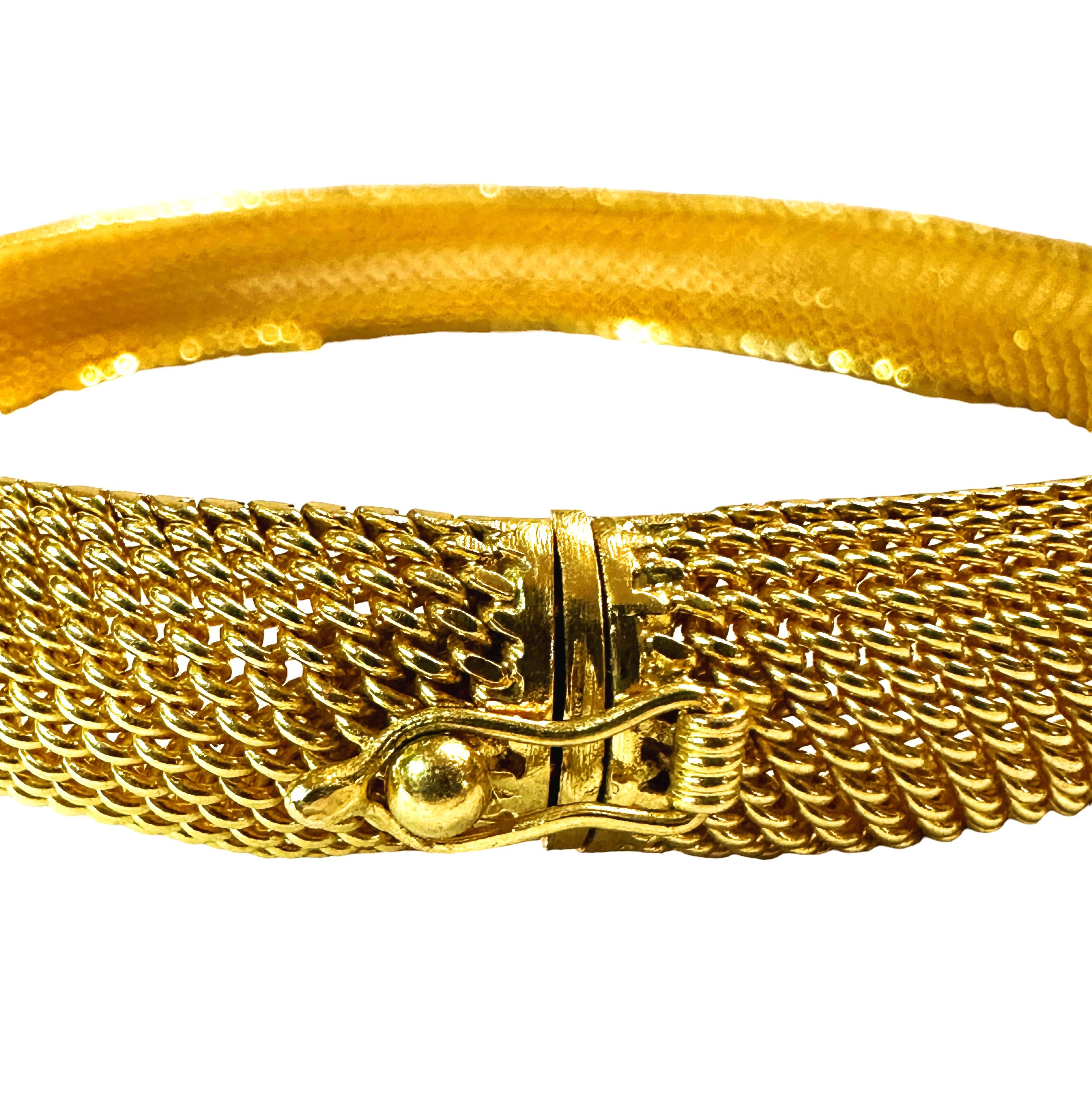 Stunning 22K Yellow Gold Woven Caviar Bracelet 30.59 Grams For Sale 2