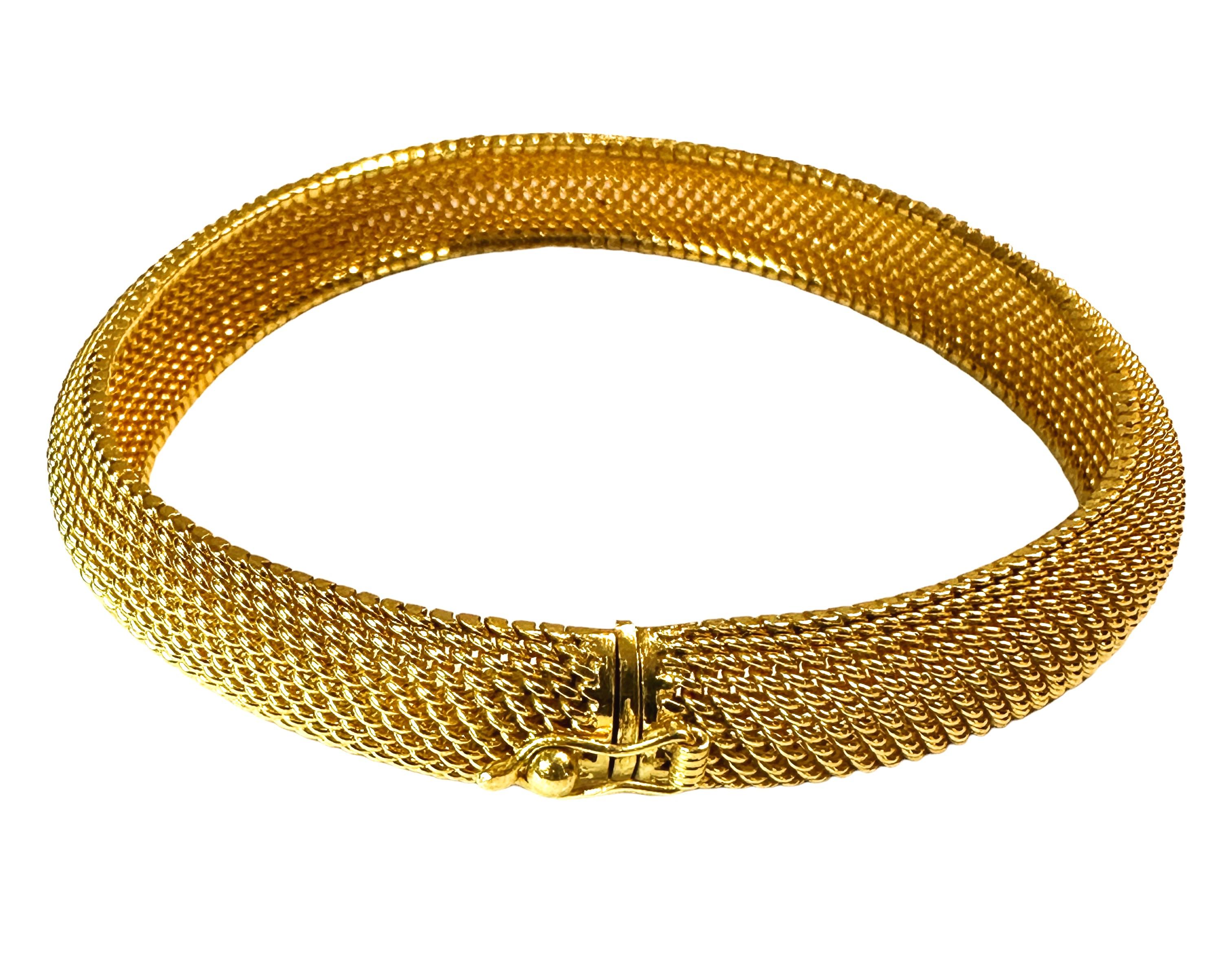 Stunning 22K Yellow Gold Woven Caviar Bracelet 30.59 Grams For Sale 3