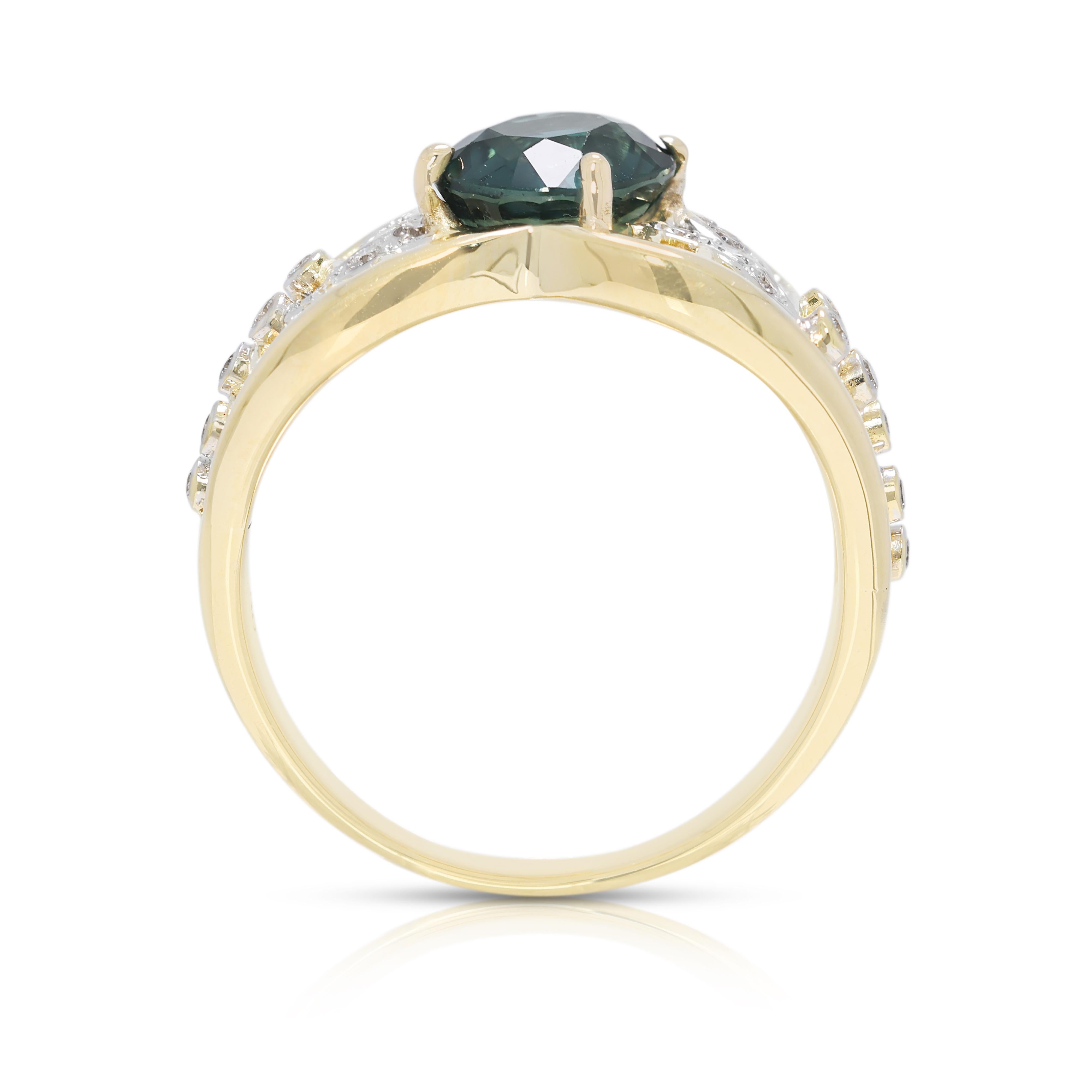 Superbe bague filigrane en or jaune 18 carats, saphir bleu et diamant naturel de 2,31 carats en vente 2