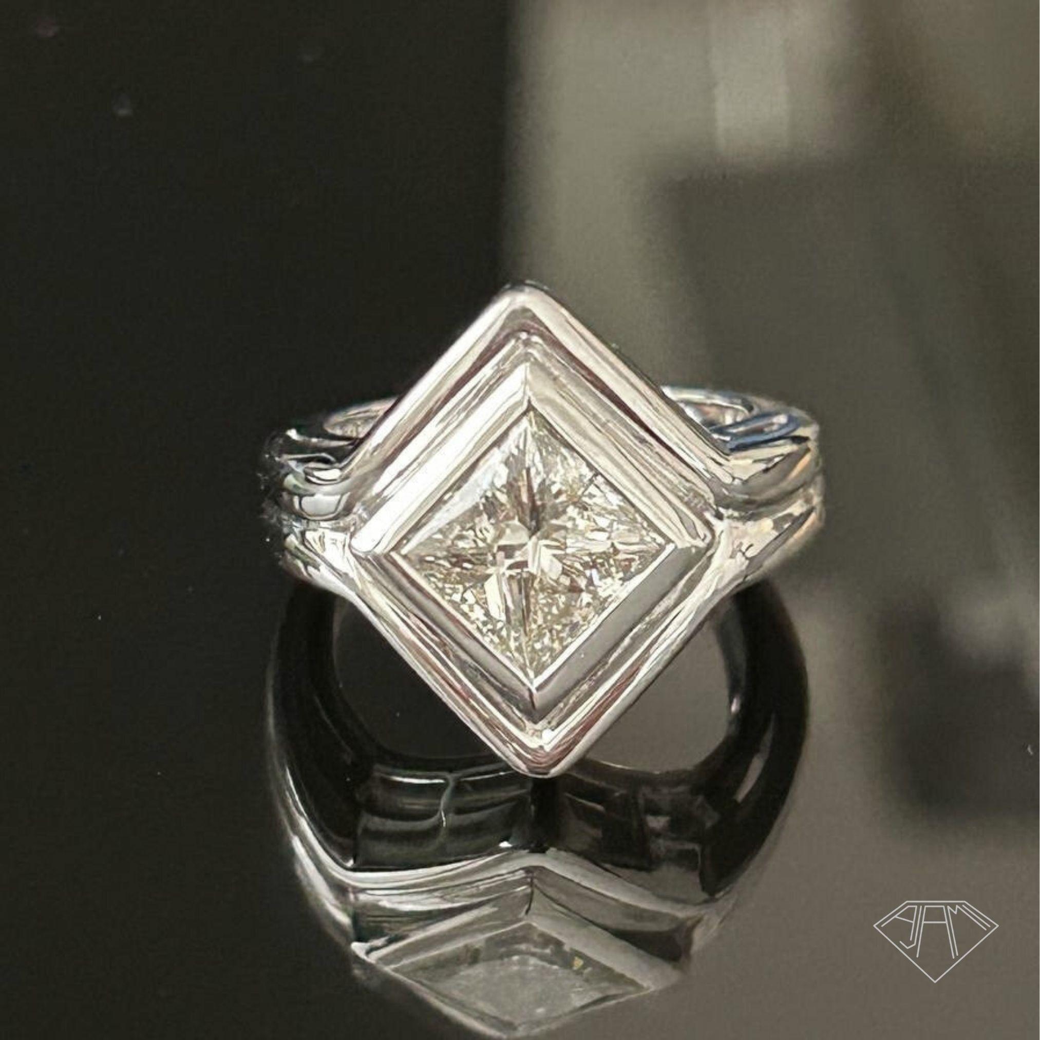 Whiting - Bague de cocktail en or blanc 18 carats avec diamant taille princesse de 2,33 carats en vente 2