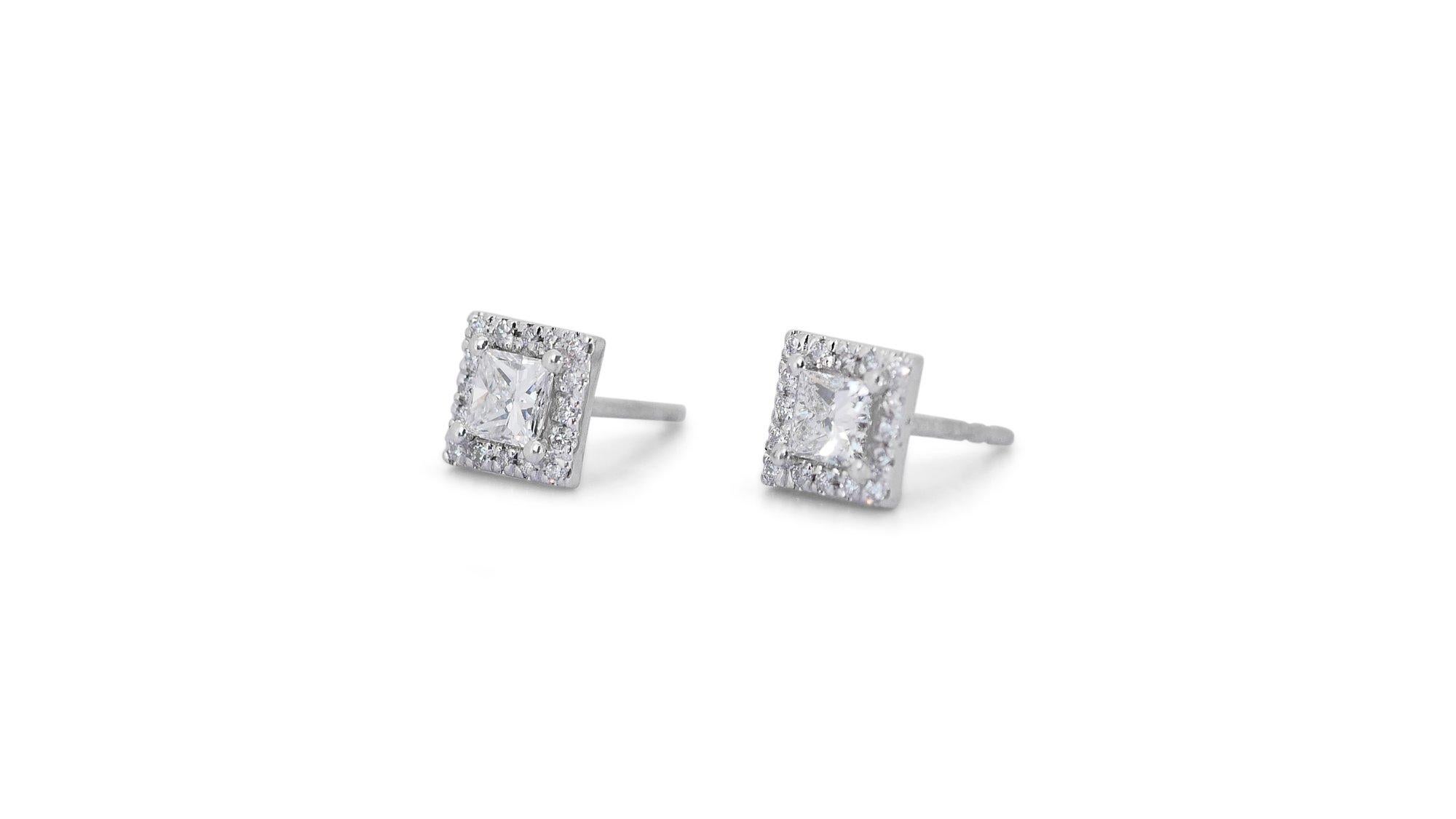Square Cut Stunning 2.37ct Diamond Stud Earrings in 18k White Gold - GIA Certified For Sale