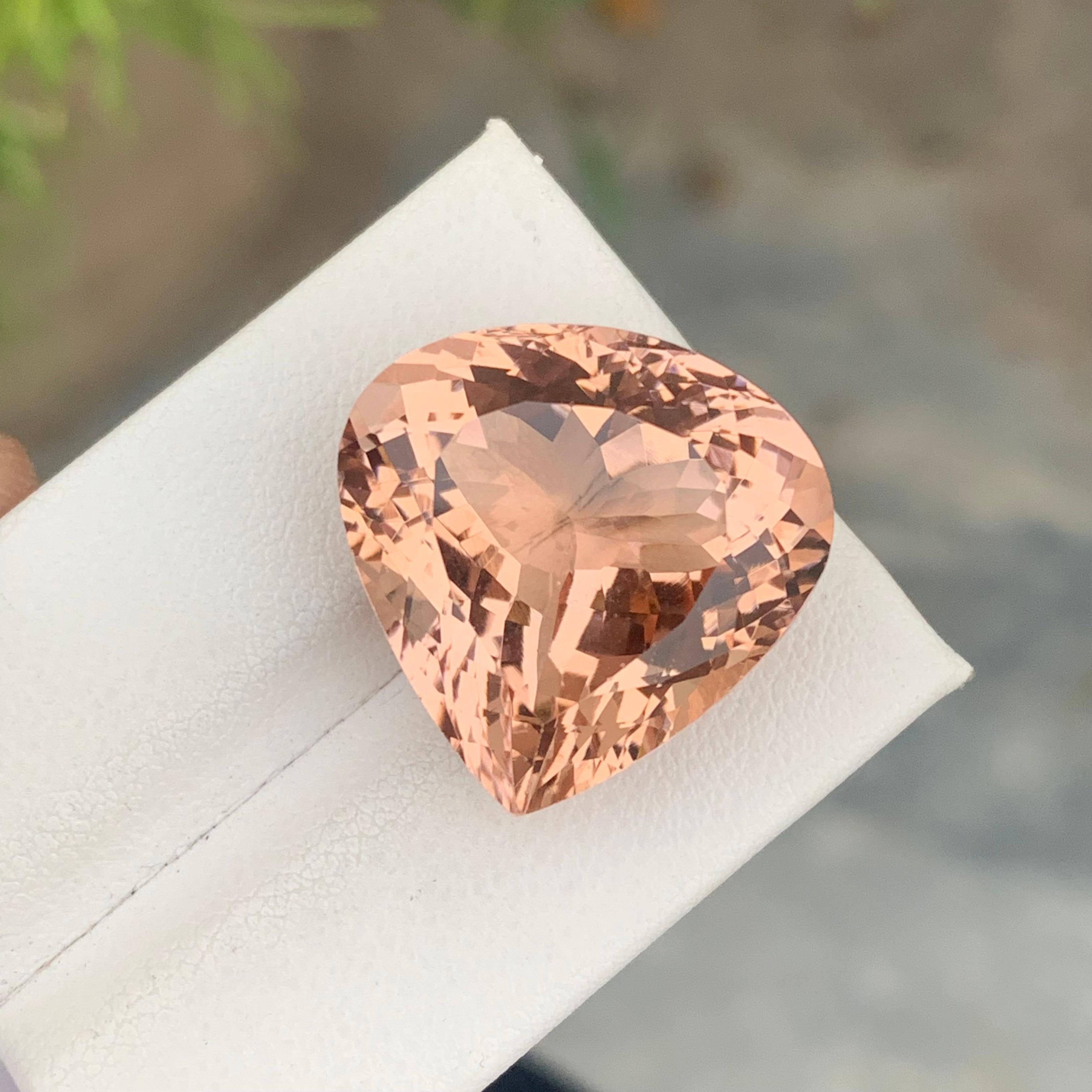 Stunning 25 Carat Natural Pear Shape Peach Morganite Gem for Jewelry Making For Sale 1