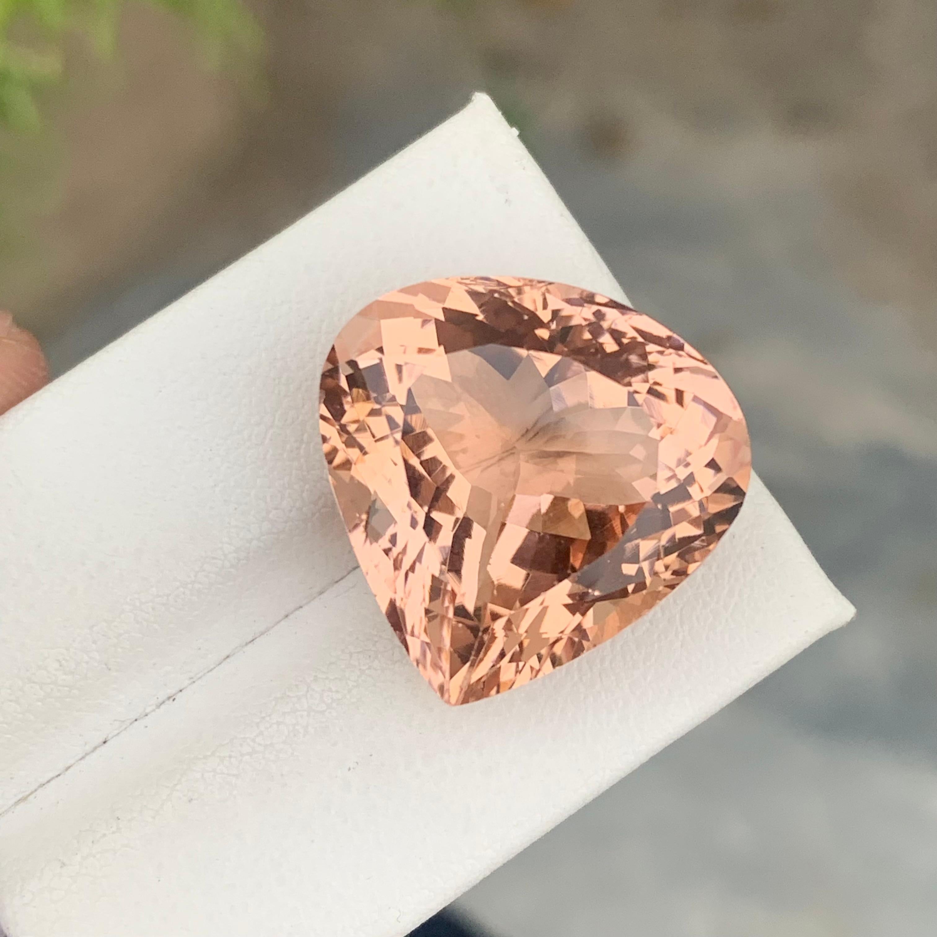 Stunning 25 Carat Natural Pear Shape Peach Morganite Gem for Jewelry Making For Sale 2