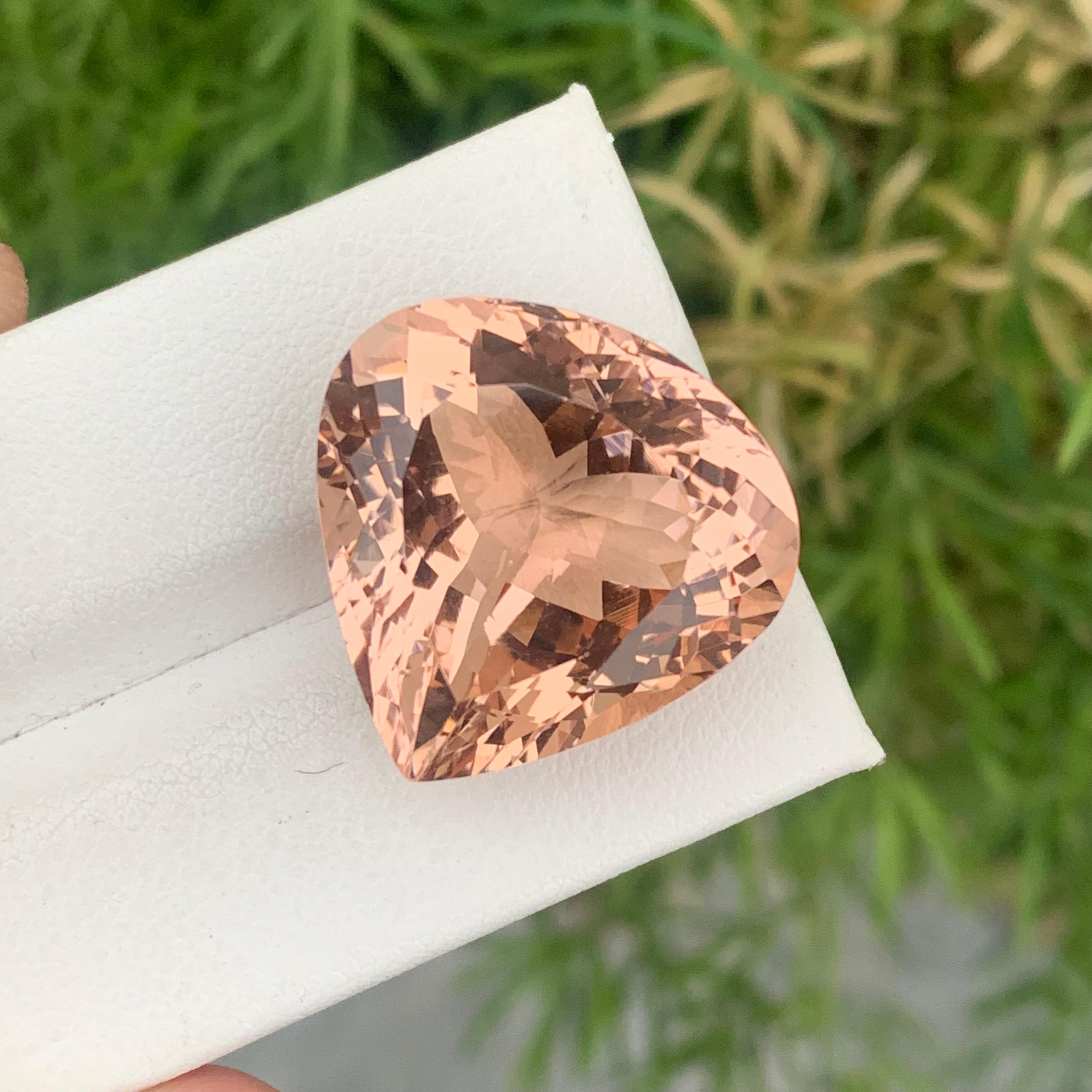 Stunning 25 Carat Natural Pear Shape Peach Morganite Gem for Jewelry Making For Sale 5