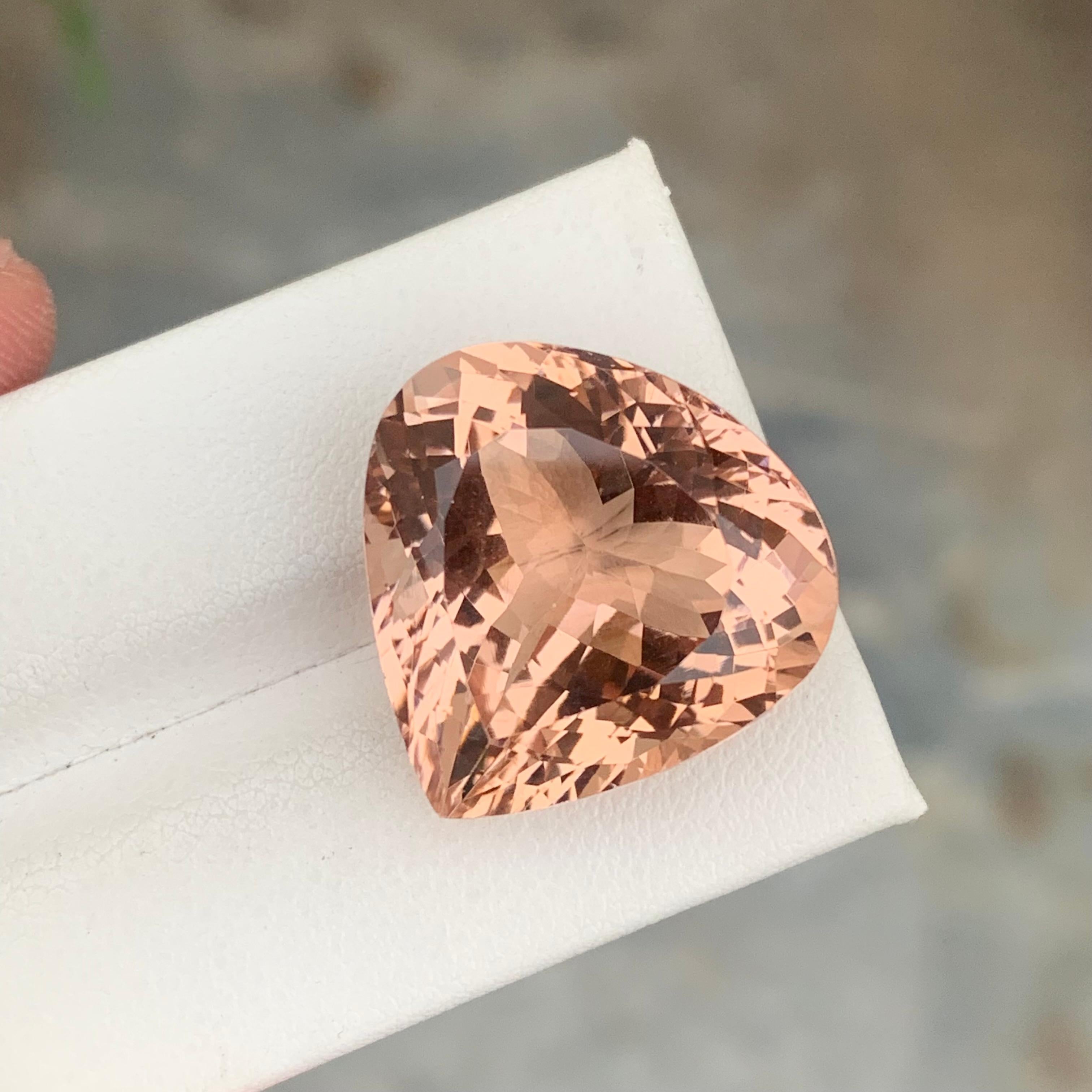 Arts and Crafts Stunning 25 Carat Natural Pear Shape Peach Morganite Gem for Jewelry Making For Sale