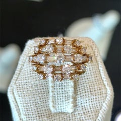 Stunning 2.50CT Diamond Vintage 1950's 18K Gold Ring