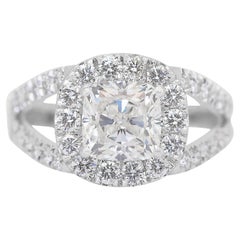 Stunning 2.53ct Diamonds Halo Ring in 18k White Gold - IGI Certified