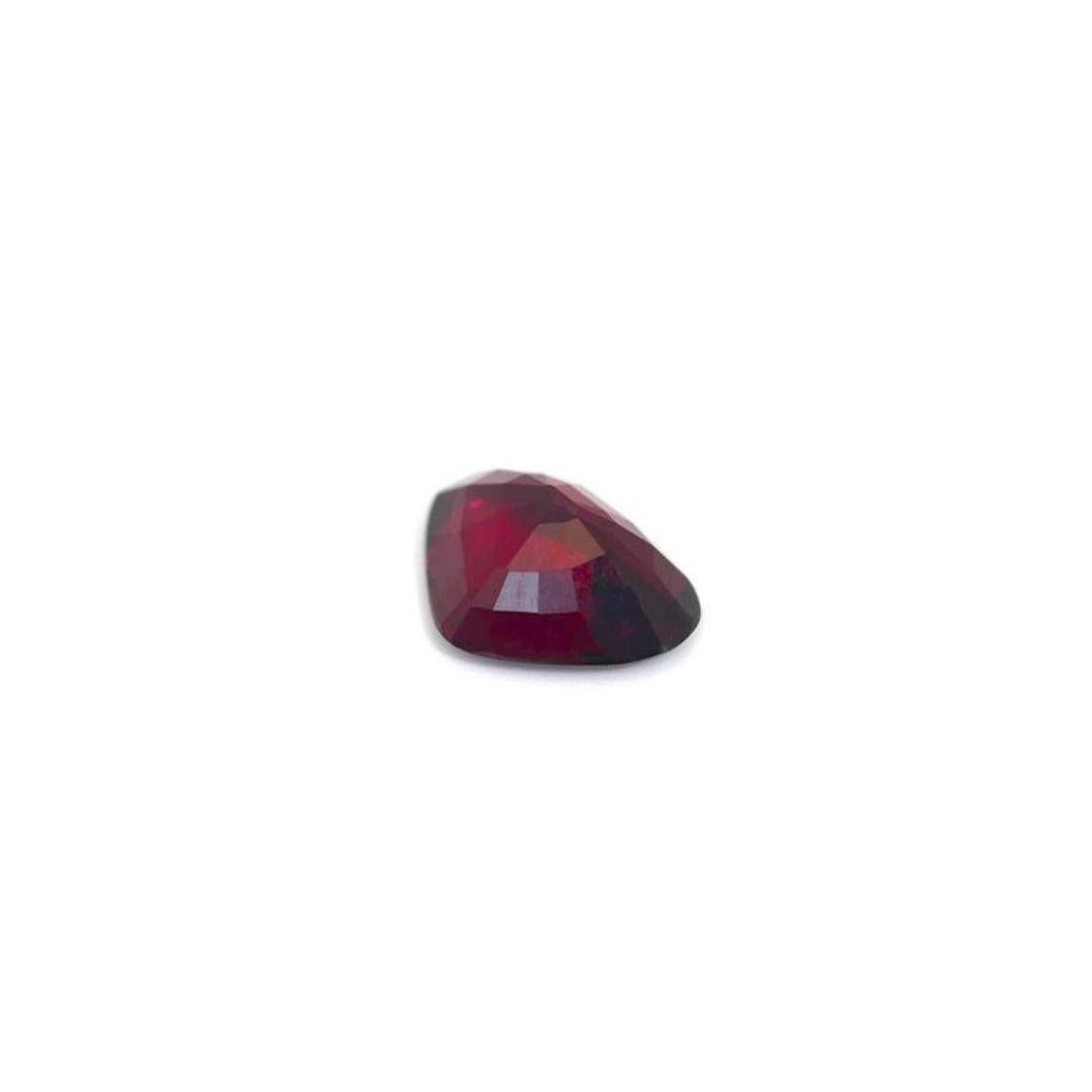 Stunning 2.55ct Spinel Gemstone - GIA Certified In New Condition For Sale In רמת גן, IL