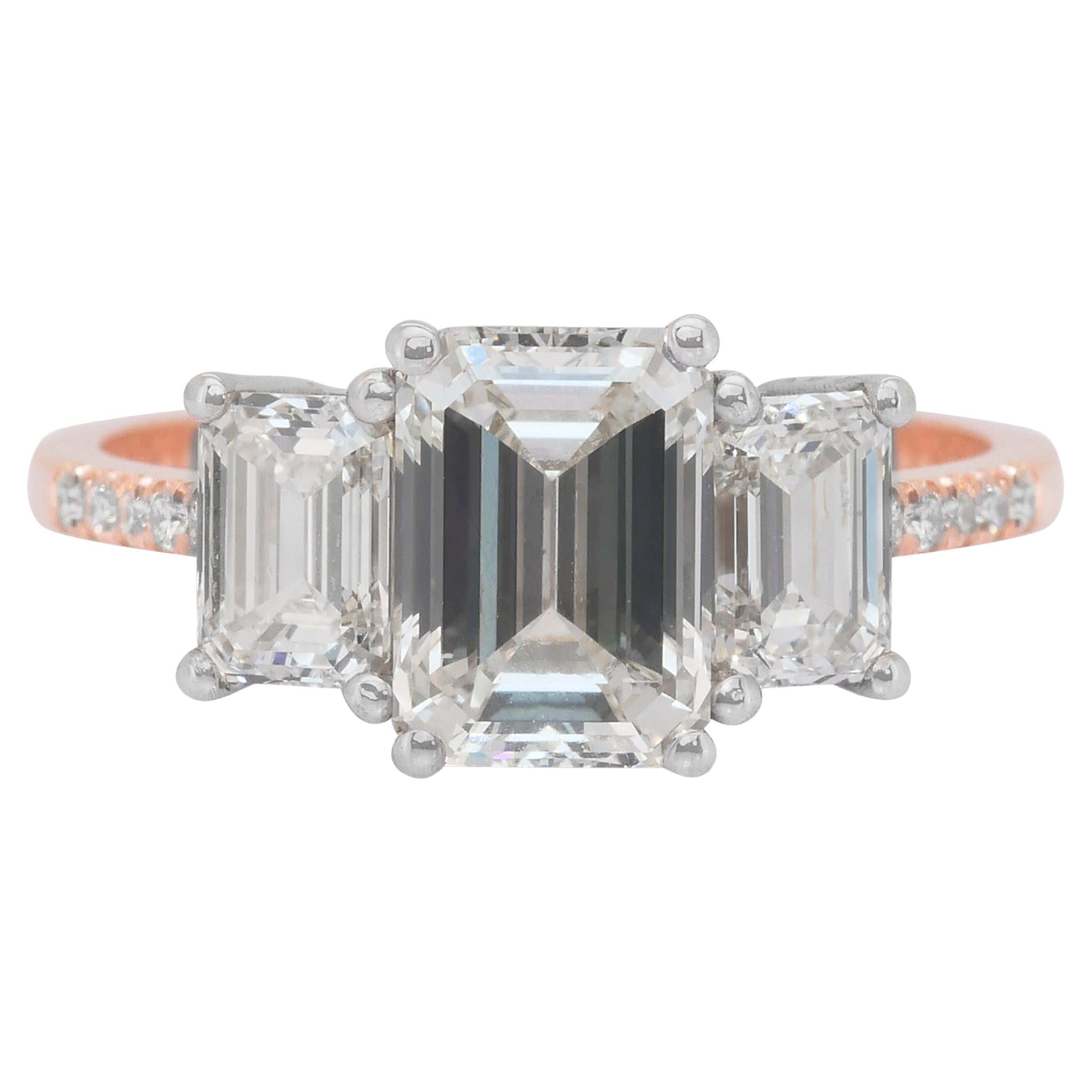 Stunning 2.57ct Diamonds Ring in 18k Rose & White Gold - IGI Certified