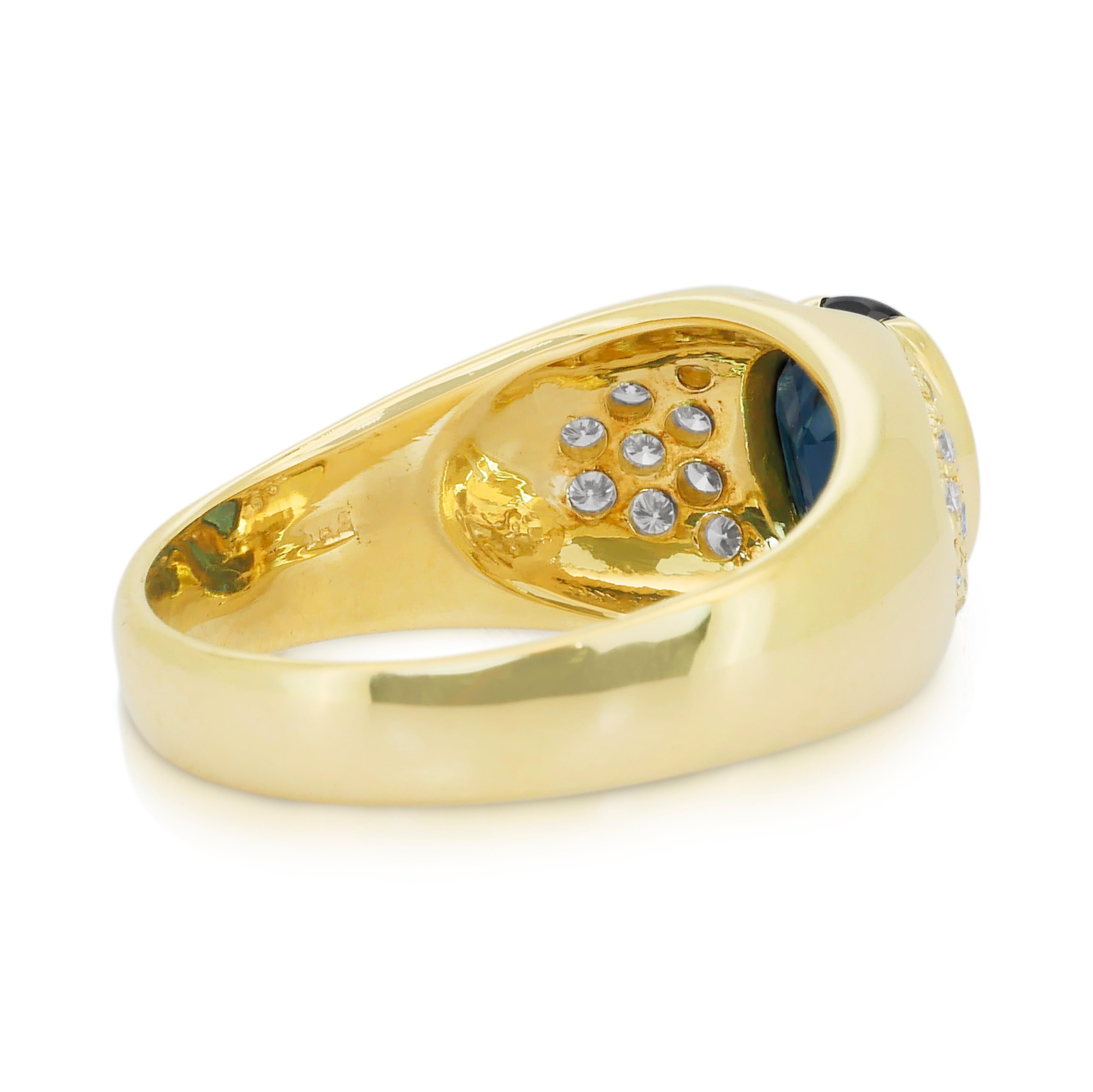 Stupendo anello a grappolo con zaffiro e diamanti da 2,77 carati in oro giallo 14k In condizioni Nuovo in vendita a רמת גן, IL