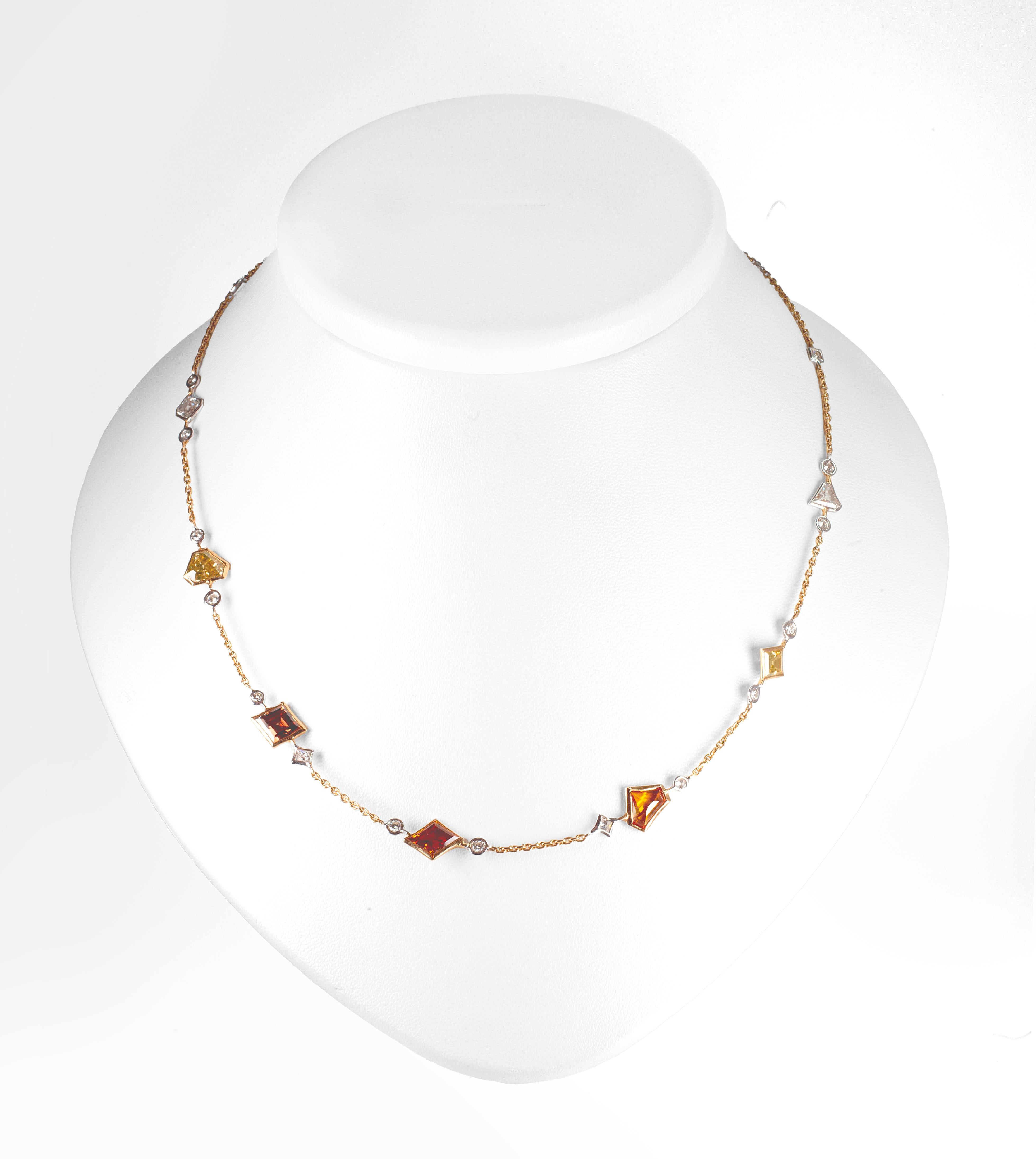 Stunning 29-Stone Fancy Cut Diamond Necklace in 18 Carat Yellow and White Gold For Sale 1