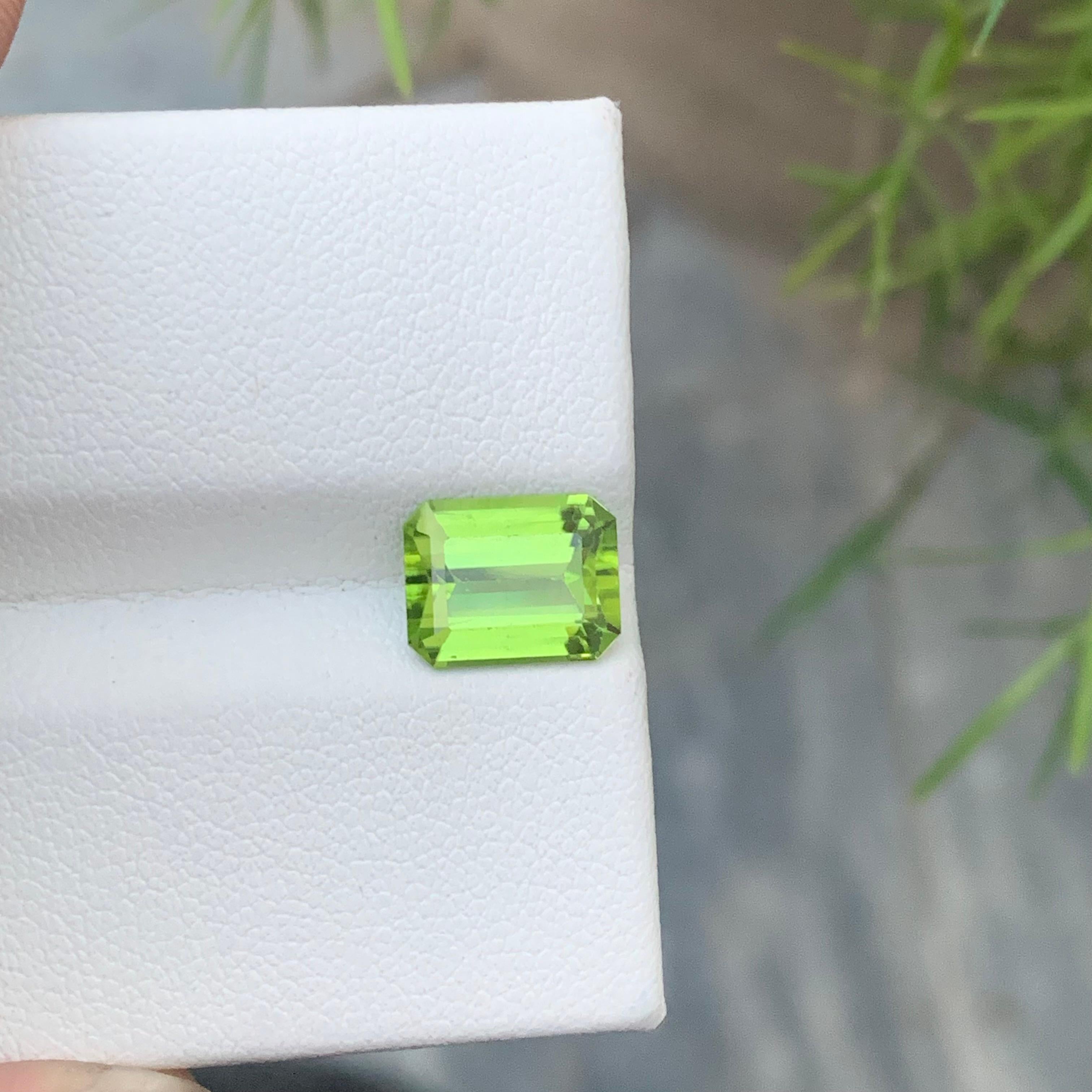 apple green stone