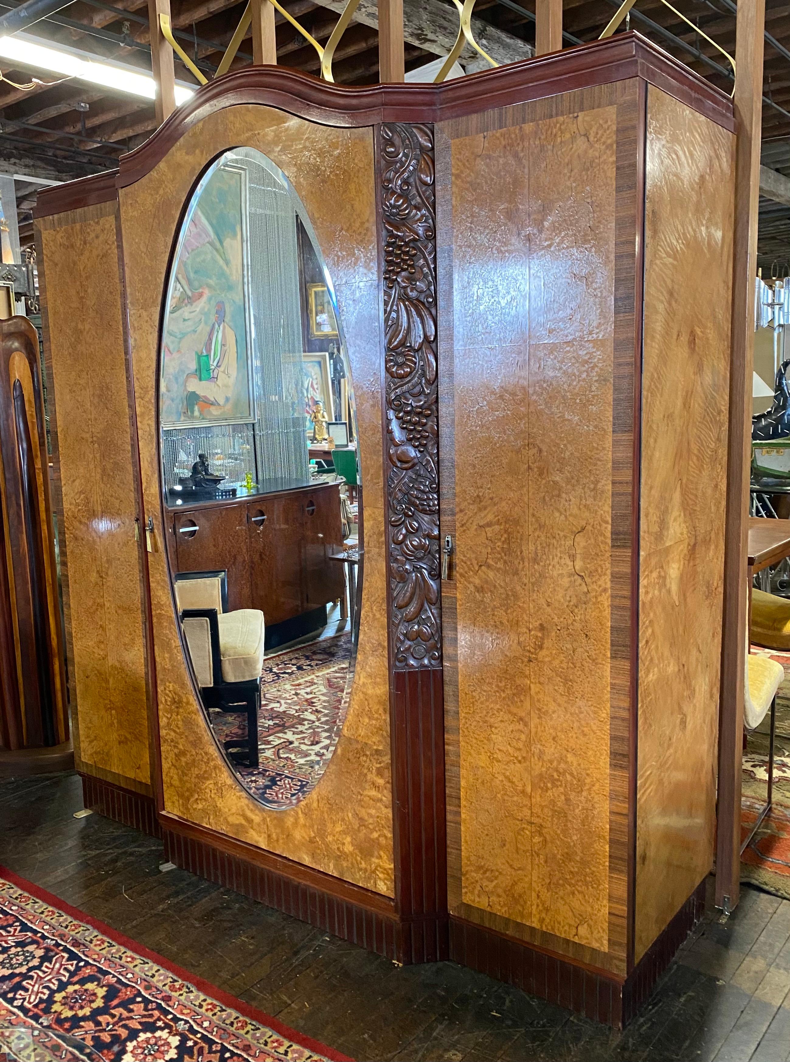 Stunning 3-Door French Art Deco Wardrobe / Armoire, Oval Mirror In Good Condition In Buffalo, NY