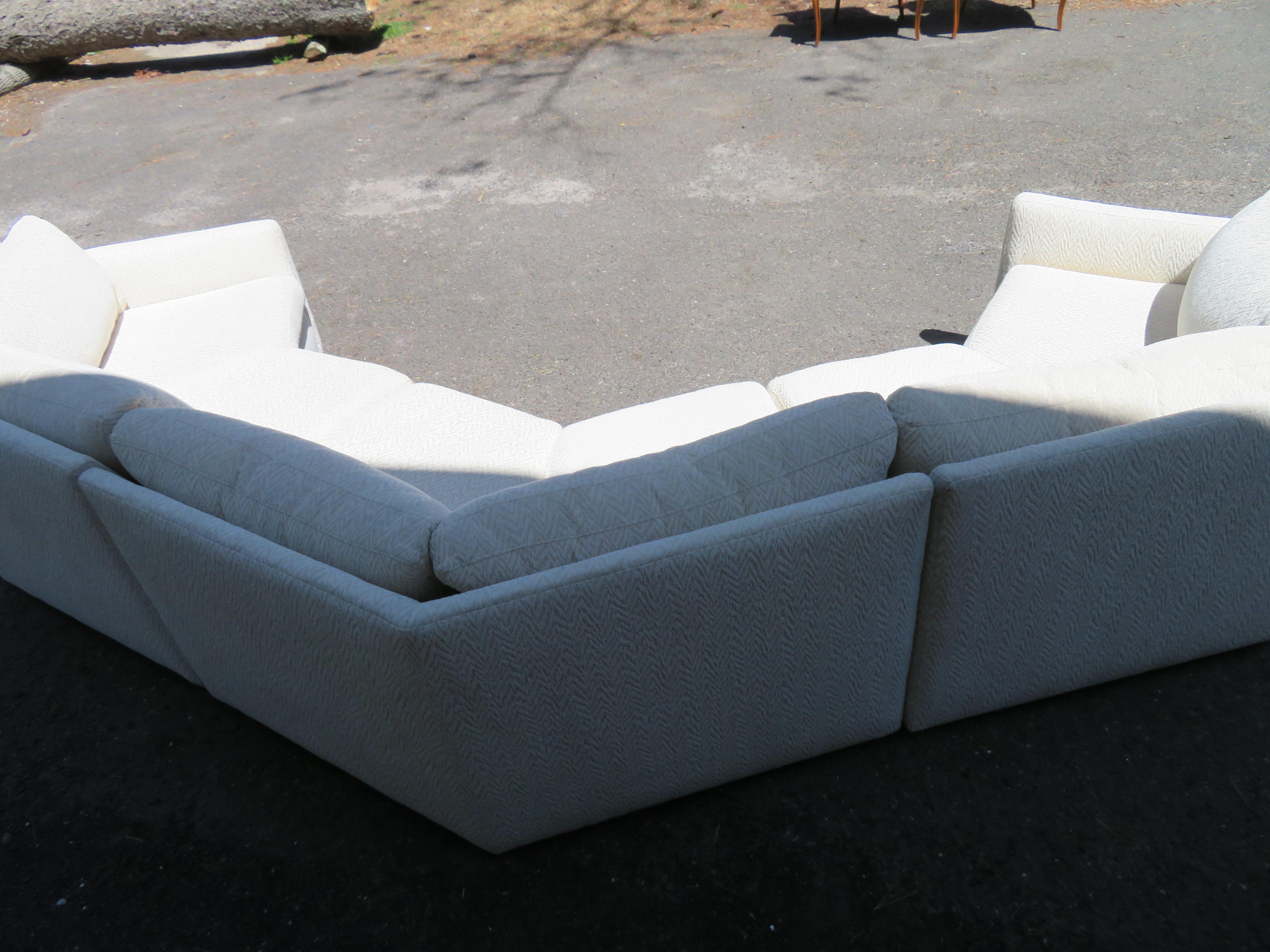 Stunning 3 Piece Octagon Bernhardt Sofa Sectional Mid-Century Modern For Sale 5