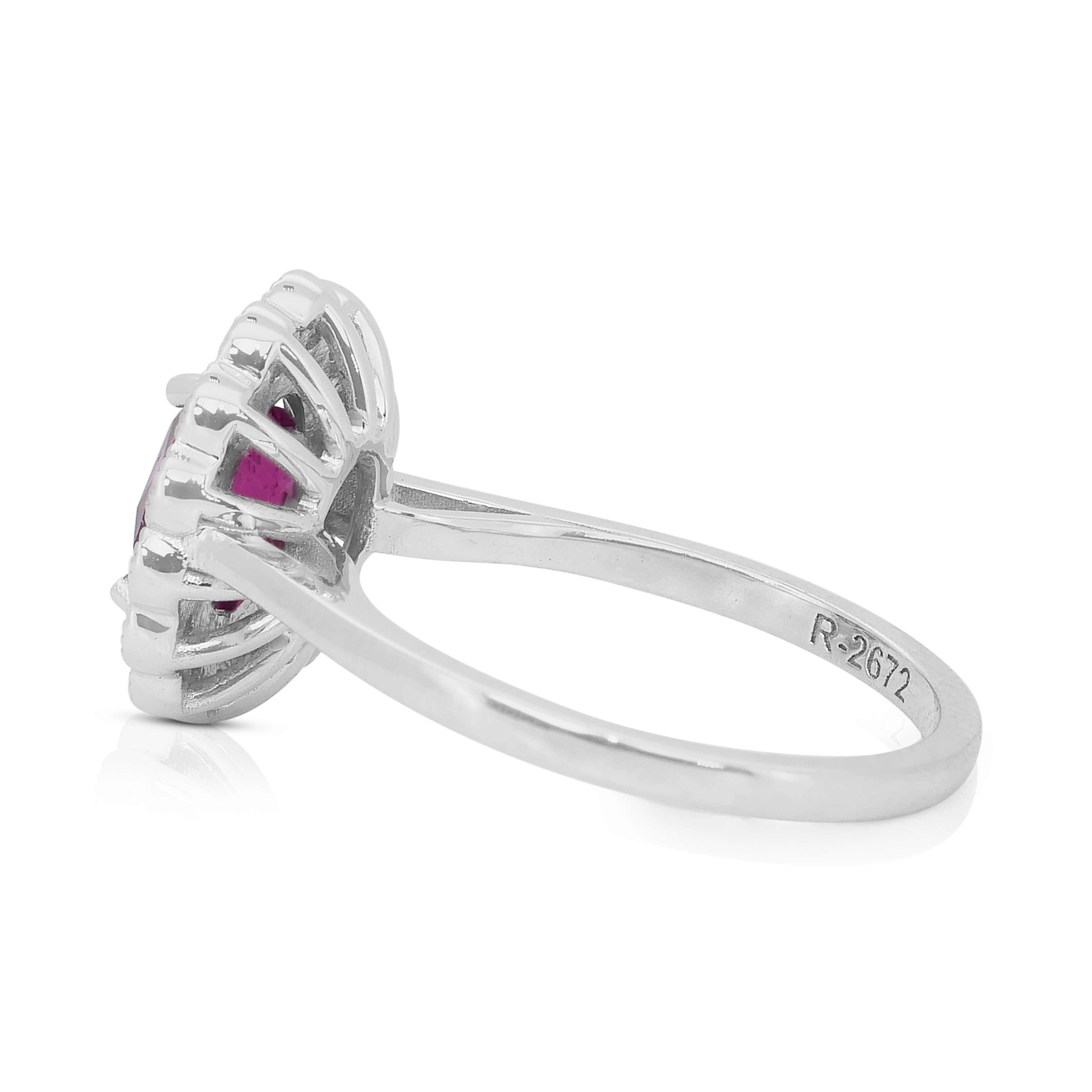 Superbe bague grappe de saphirs et de diamants de 3,18 carats en or blanc 18 carats - GIA Pour femmes en vente