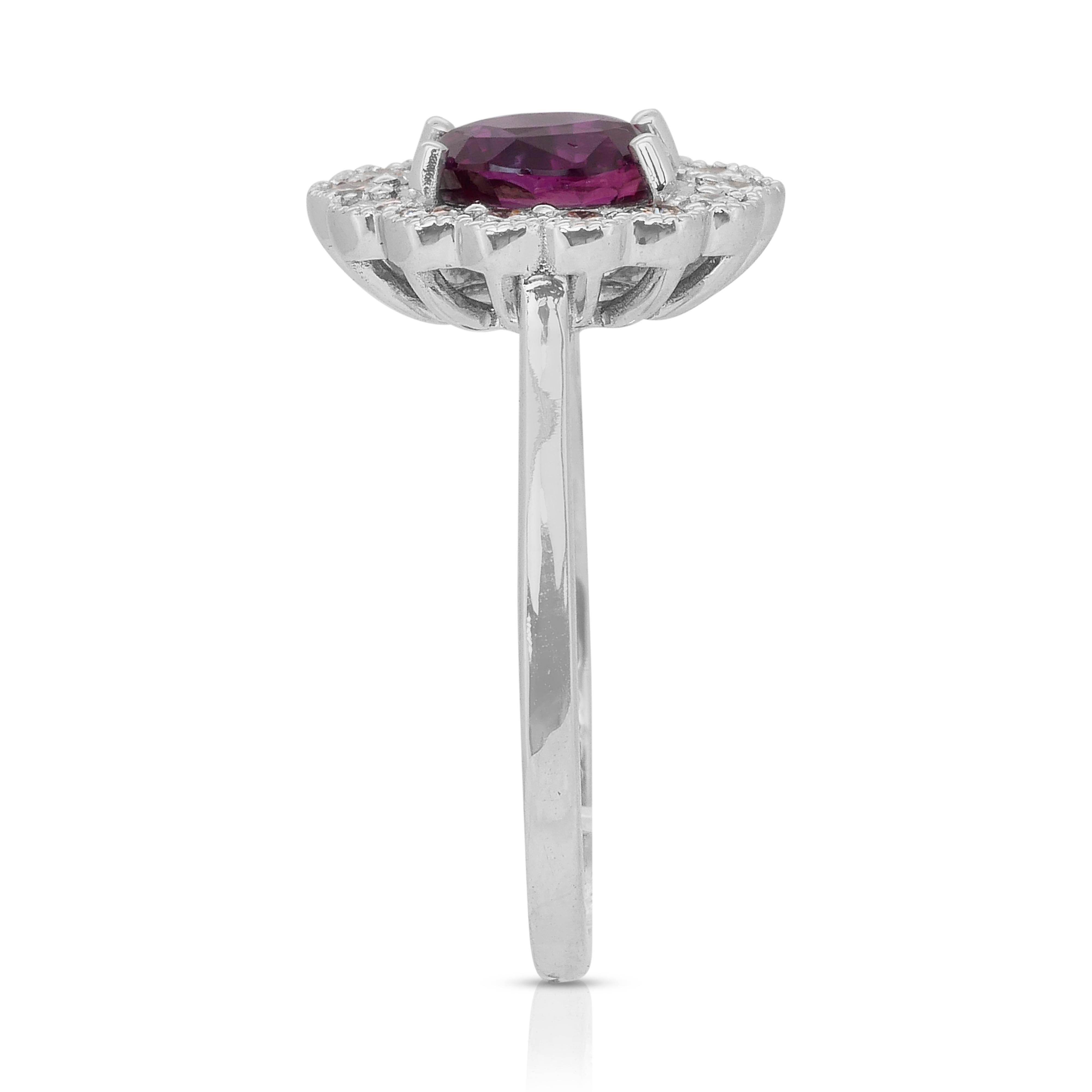 Superbe bague grappe de saphirs et de diamants de 3,18 carats en or blanc 18 carats - GIA en vente 2