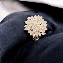 Stunning 3.20 Carats F/VS1 Marquise Diamonds Large Party Ring in 18K White Gold