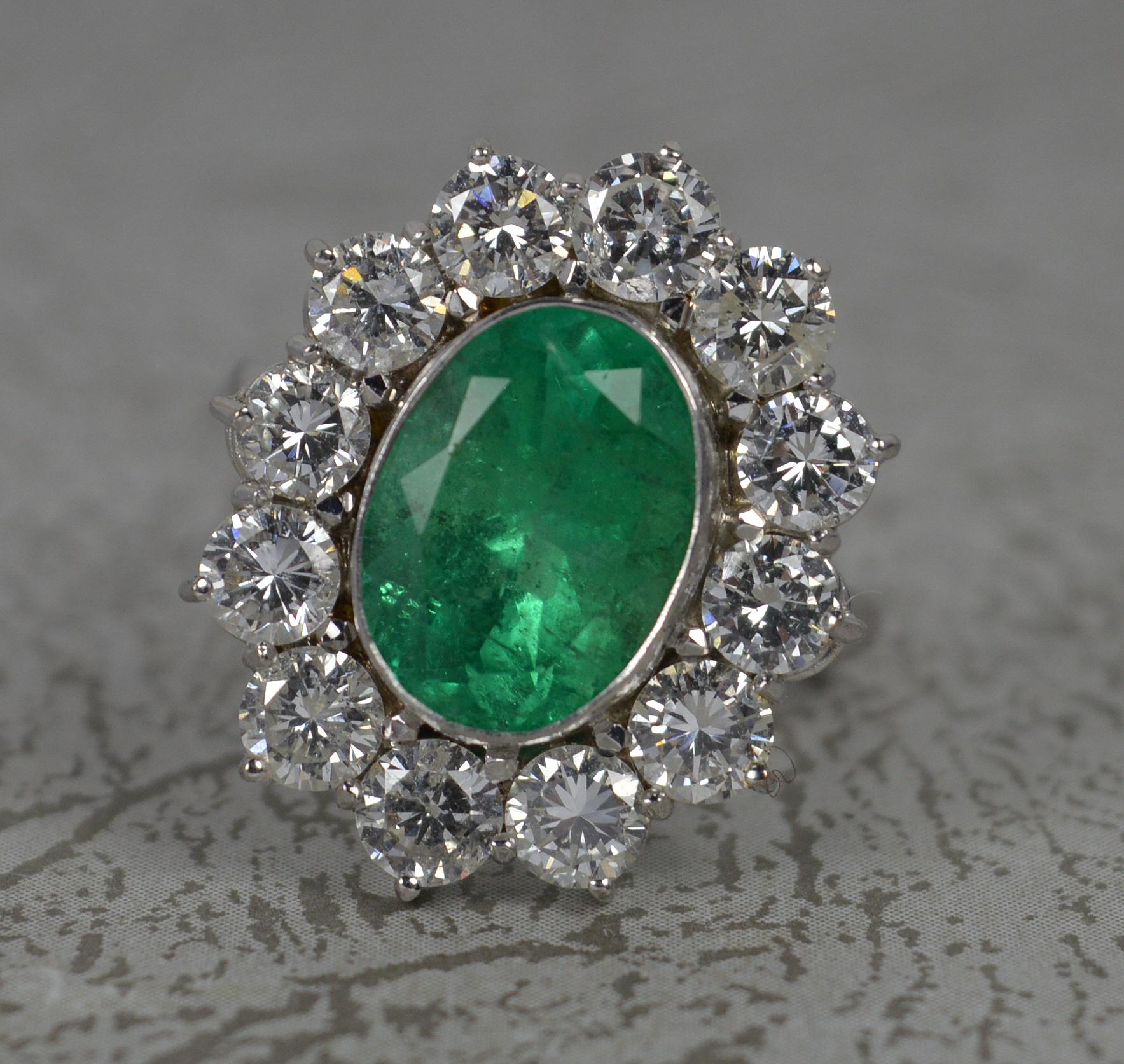 Stunning 3.25ct Emerald and 2.00ct Diamond Platinum Cluster Ring 7