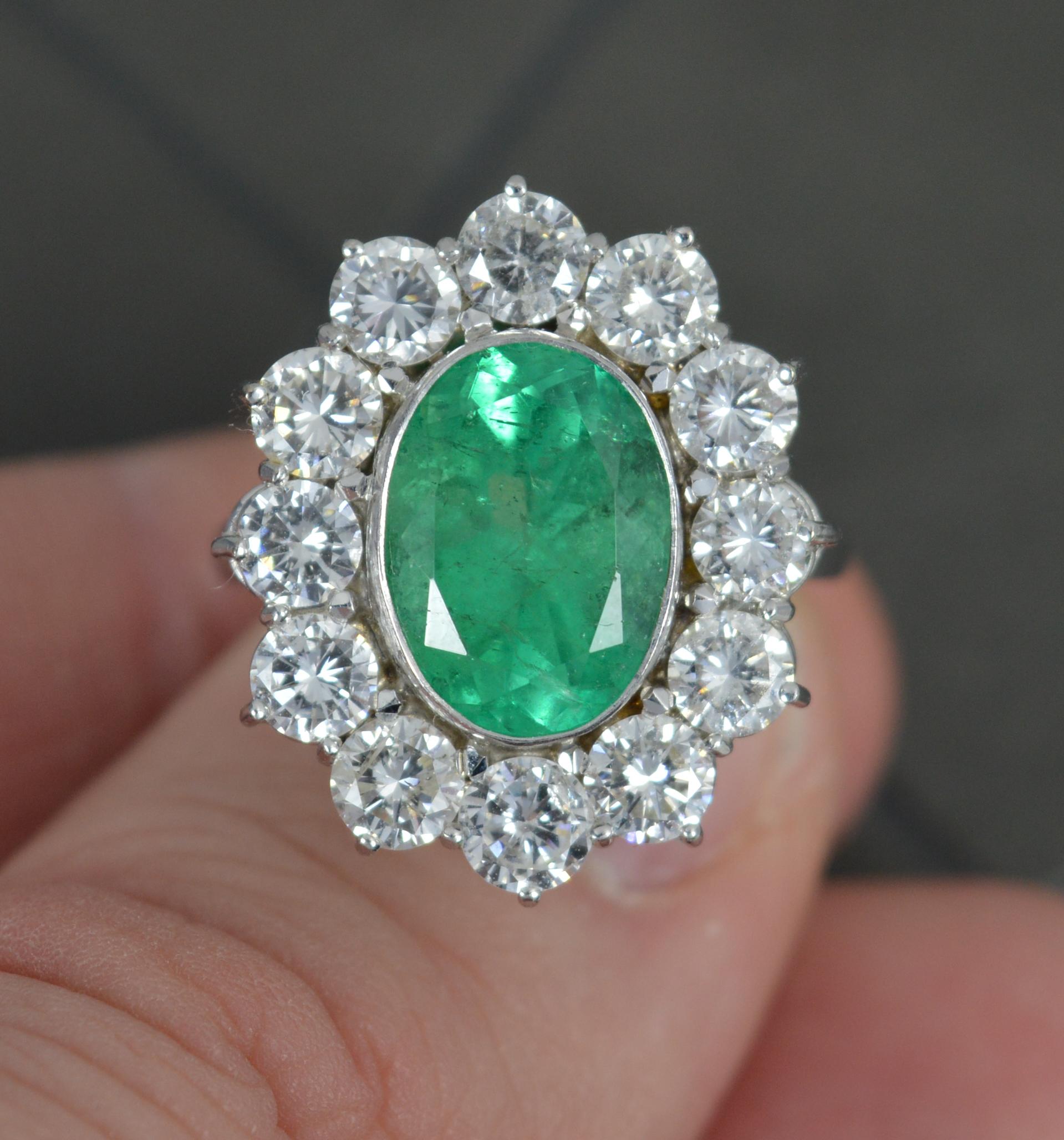 Stunning 3.25ct Emerald and 2.00ct Diamond Platinum Cluster Ring In Excellent Condition In St Helens, GB