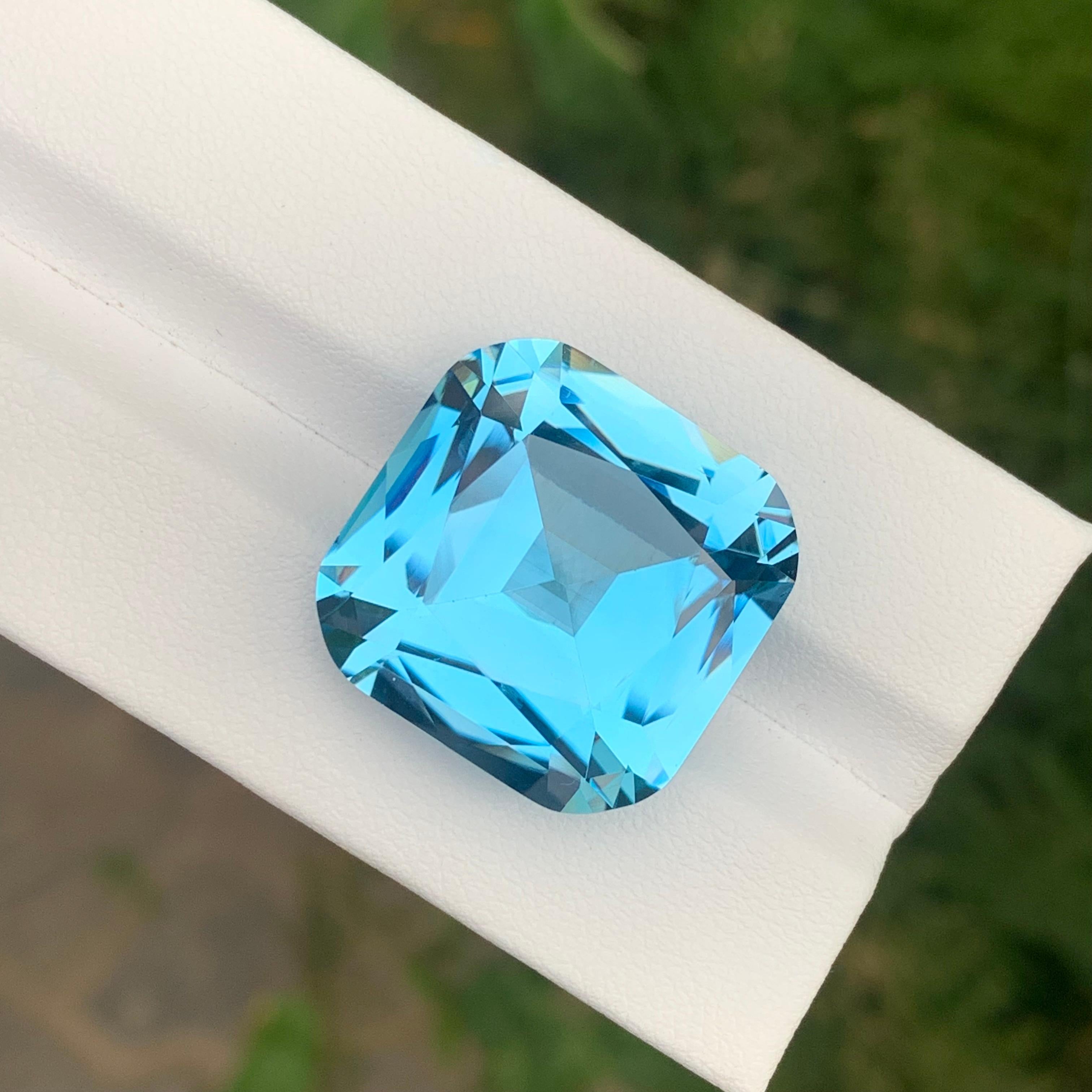 Stunning 34.40 Carats Loose Sky Blue Topaz Cushion Shape Gem For Sale 6