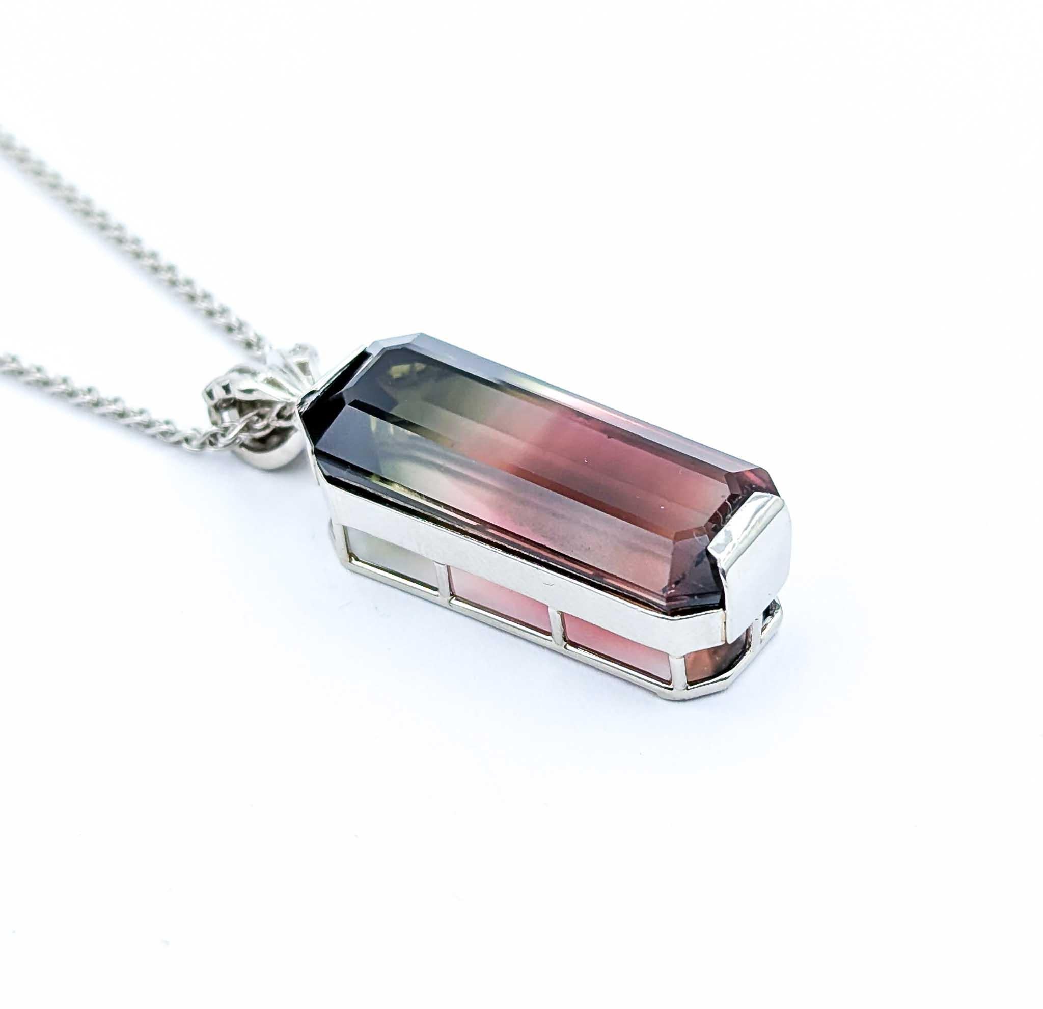 Superbe collier à pendentifs en tourmaline rose et verte bicolore de 34,54ct en platine en vente 4