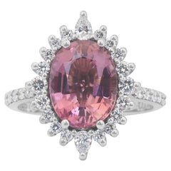 Sorprendente Anillo de Oro Blanco de 18 quilates con Turmalina y Diamantes de 3,49 quilates