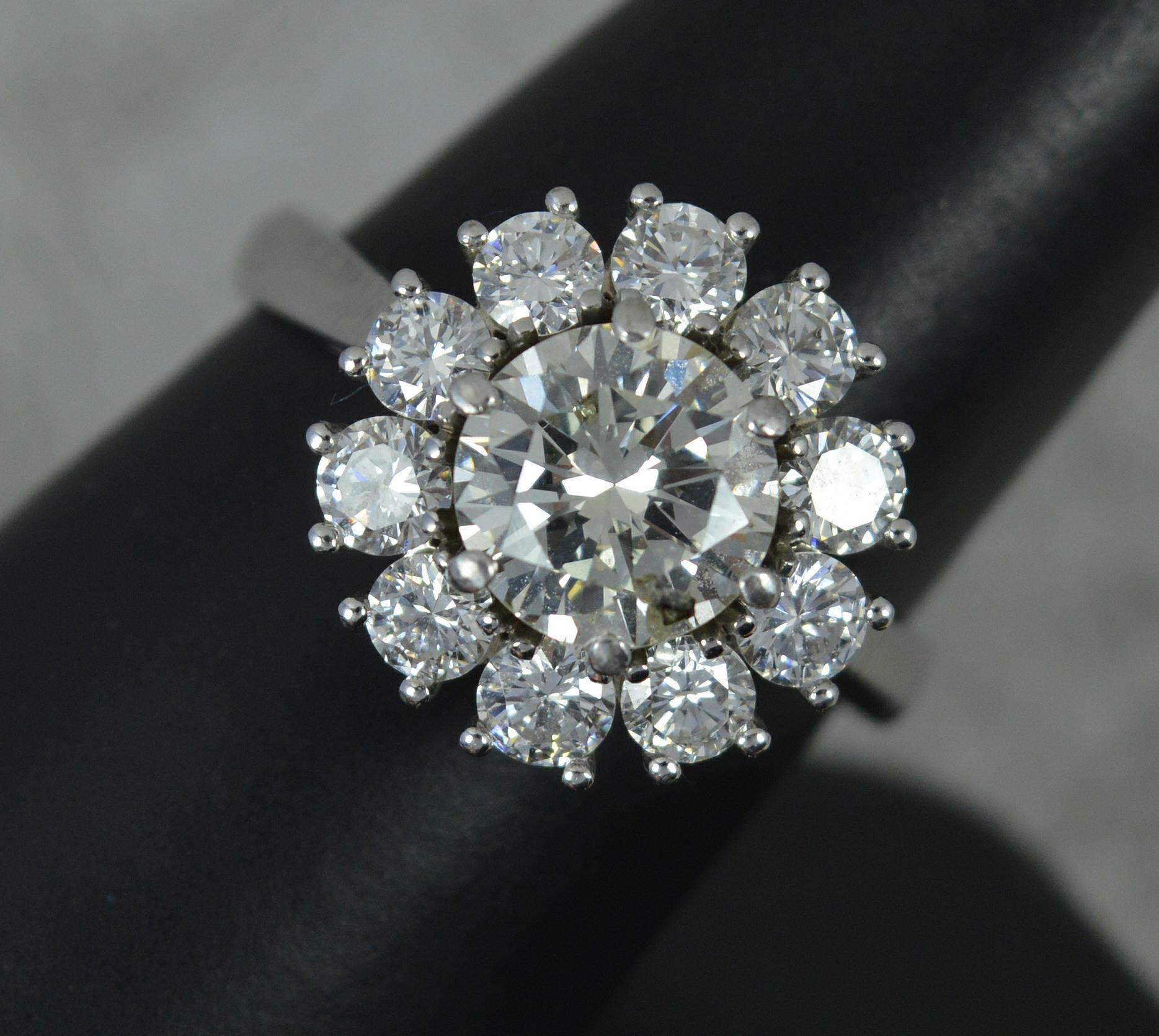 Stunning 3.5 Carat Diamond and 18 Carat White Gold Cluster Engagement Ring For Sale 5