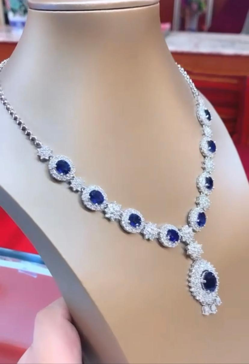 Women's AIG Certified  35.60 Ct Ceylon Sapphires Diamonds 12.28 Ct 18k Gold Necklace For Sale
