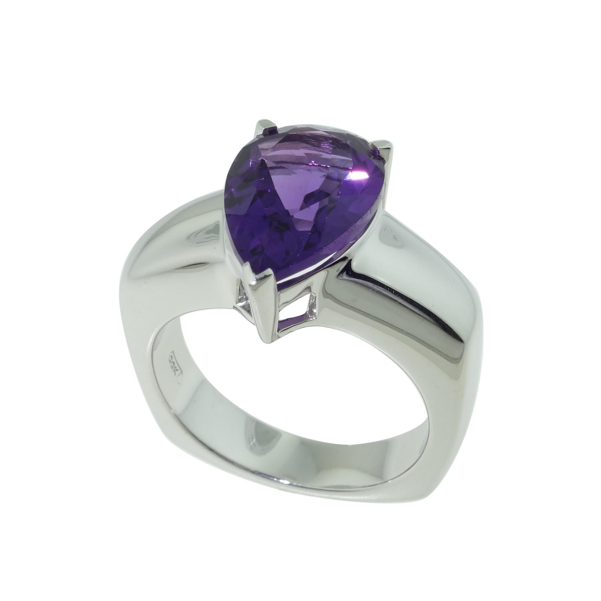 Stunning 3.95 Carat Teardrop Amethyst Solitaire Ring For Sale