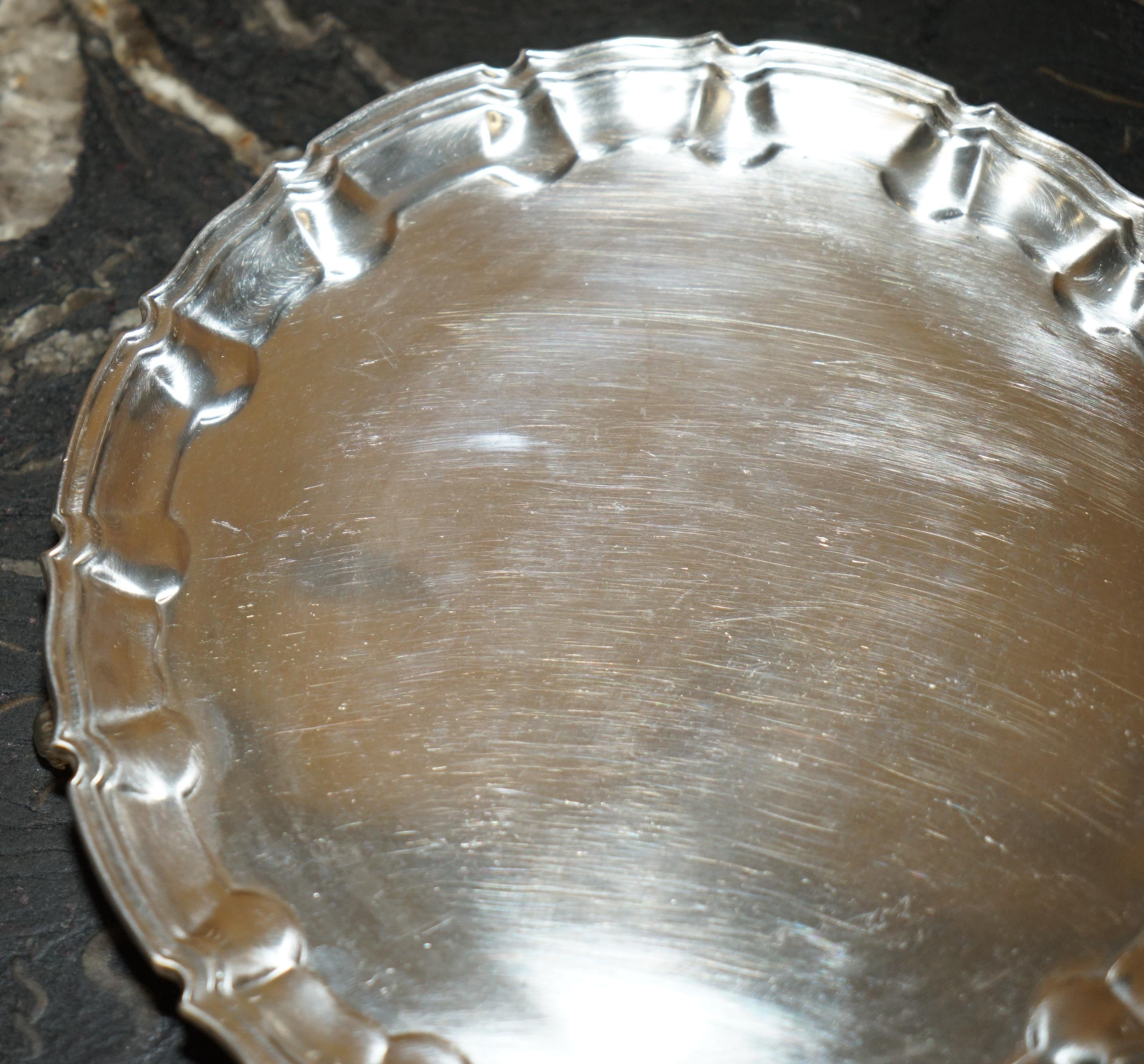 da uomo o donna STUNNING 441 GRAMS SOLID STERLING SiLVER SERVING TRADE MADE IN LONDON IN 1904 in vendita