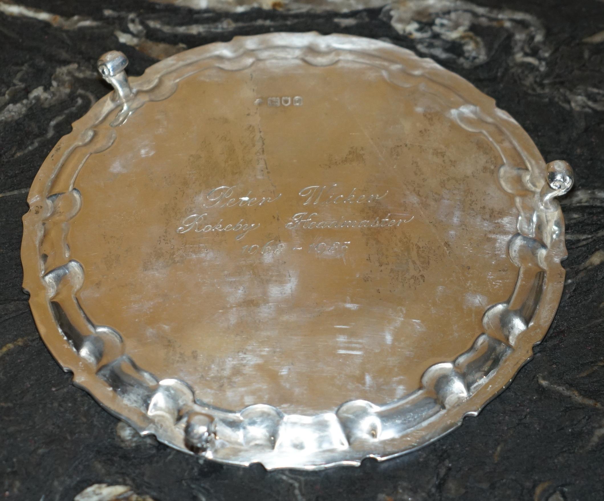 STUNNING 441 GRAMS SOLID STERLING SiLVER SERVING TRADE MADE IN LONDON IN 1904 in vendita 3