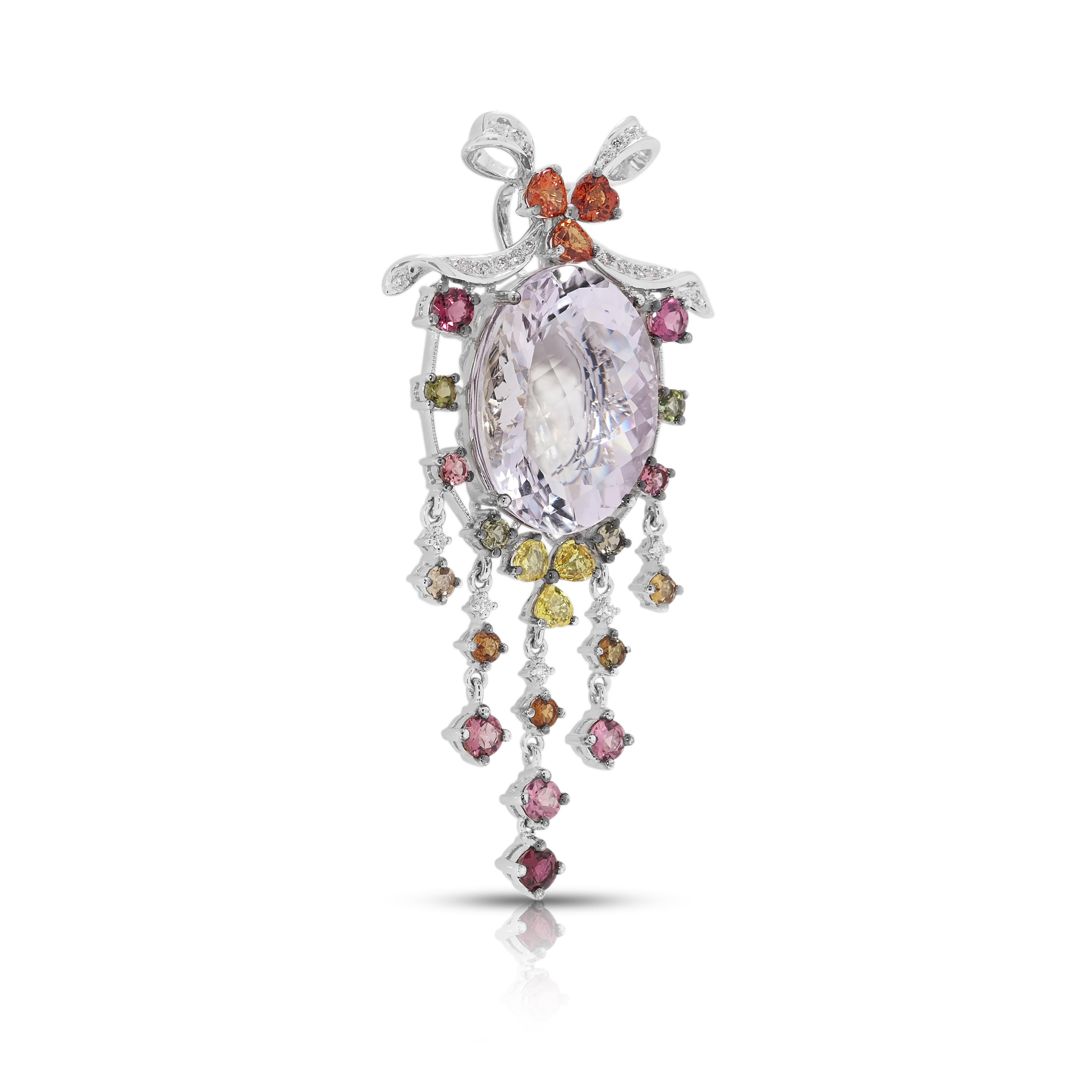 Whiting - Pendentif en or blanc 18 carats de 44,65 ct de kunzite et de pierres multiples Excellent état - En vente à רמת גן, IL