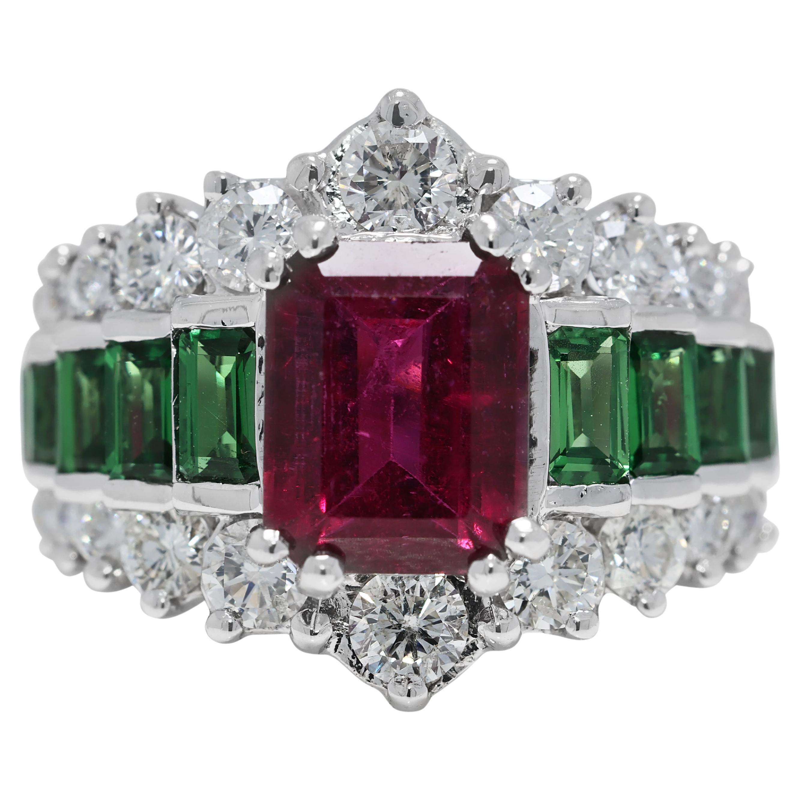 Stunning 4.66ct Tourmaline, Tsavorite, & Diamonds Ring in 18K White Gold For Sale