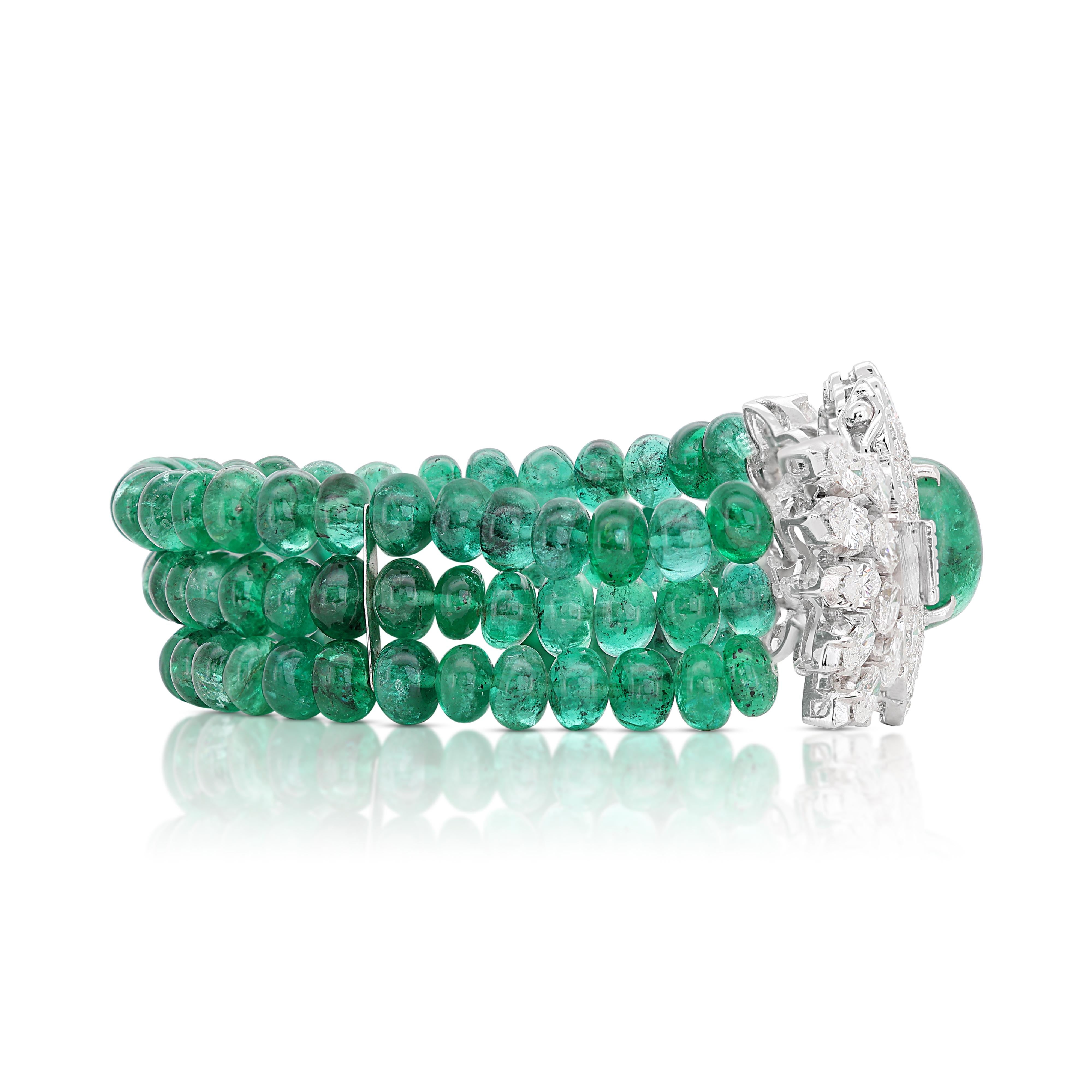 Atemberaubendes Smaragdarmband mit 4,76 Karat Smaragd und Diamanten aus 18 Karat Weißgold  (Cabochon) im Angebot