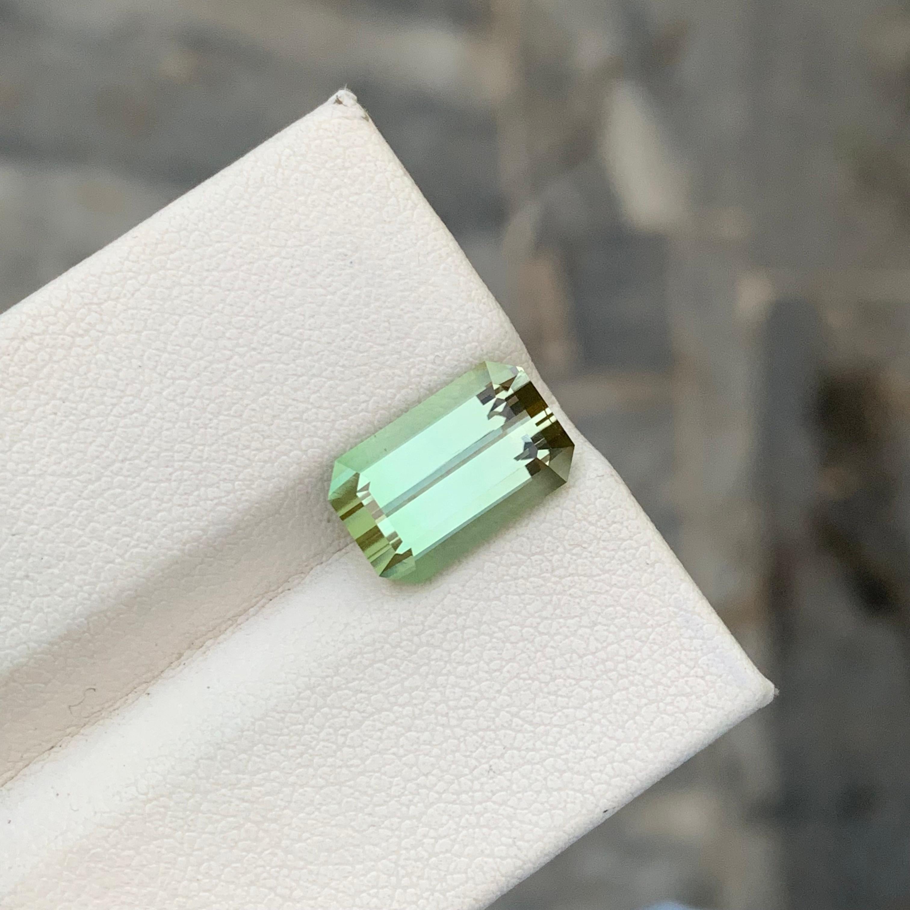 Emerald Cut Stunning 6.10 Carats Natural Loose Tourmaline Light Green Color Ring Gem  For Sale