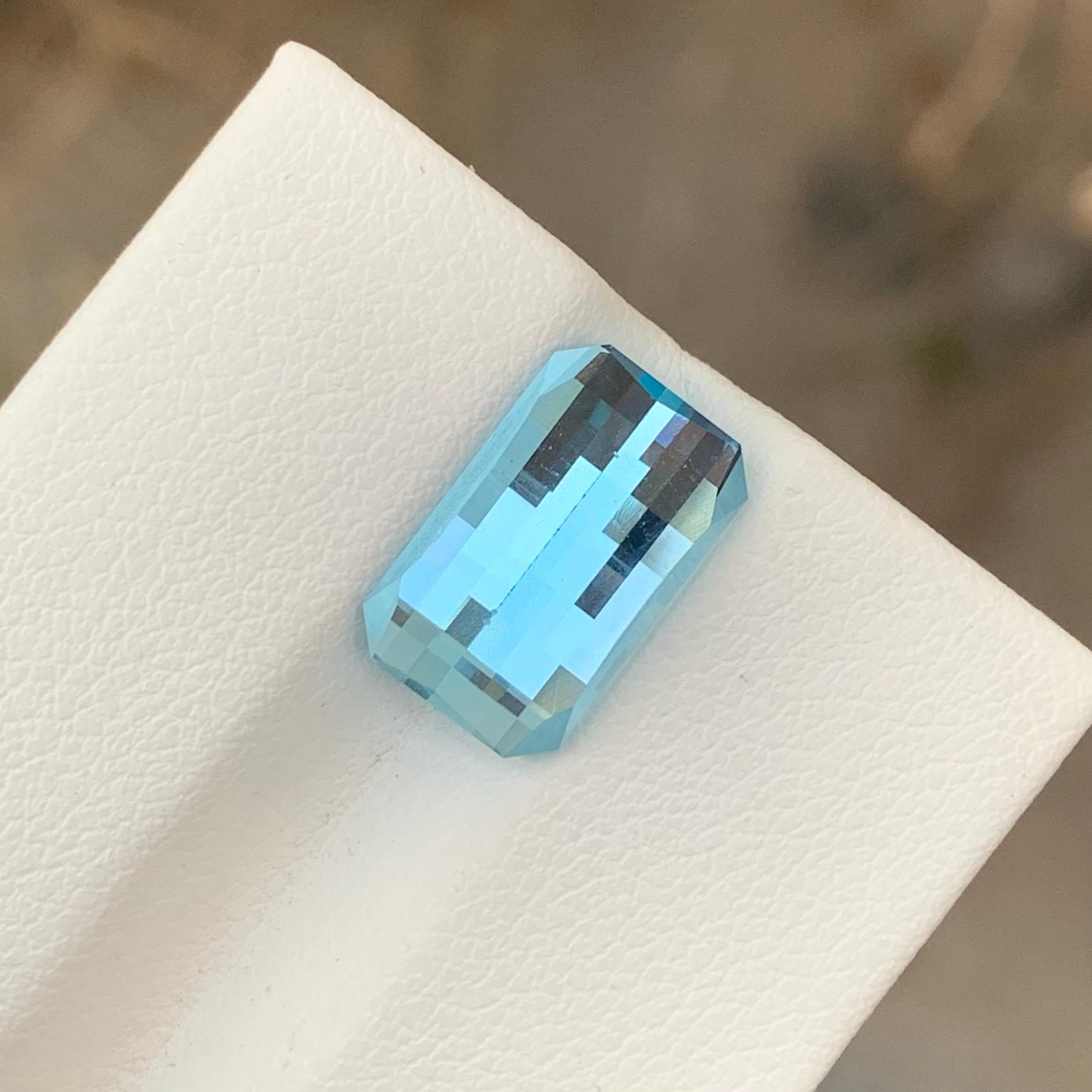 Arts and Crafts Stunning 6.15 Carats Pixelated Cut Loose Sky Blue Topaz Earth Mine Ring Gem For Sale