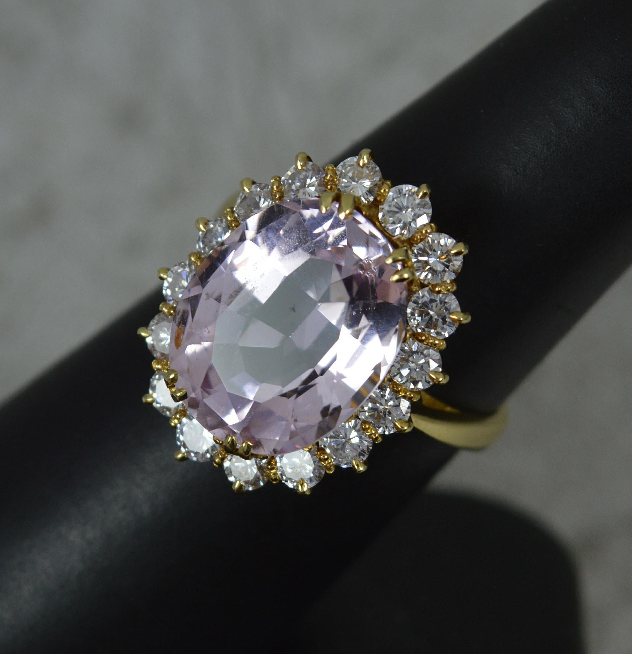 Stunning 6.5ct Pink Topaz and 1.25ct Diamond 18 Carat Gold Cluster Ring For Sale 6
